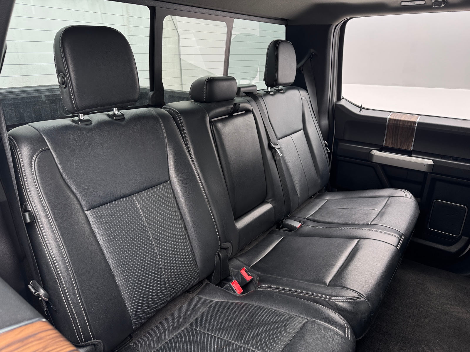 Thumbnail: 2019 Ford Econoline - 6