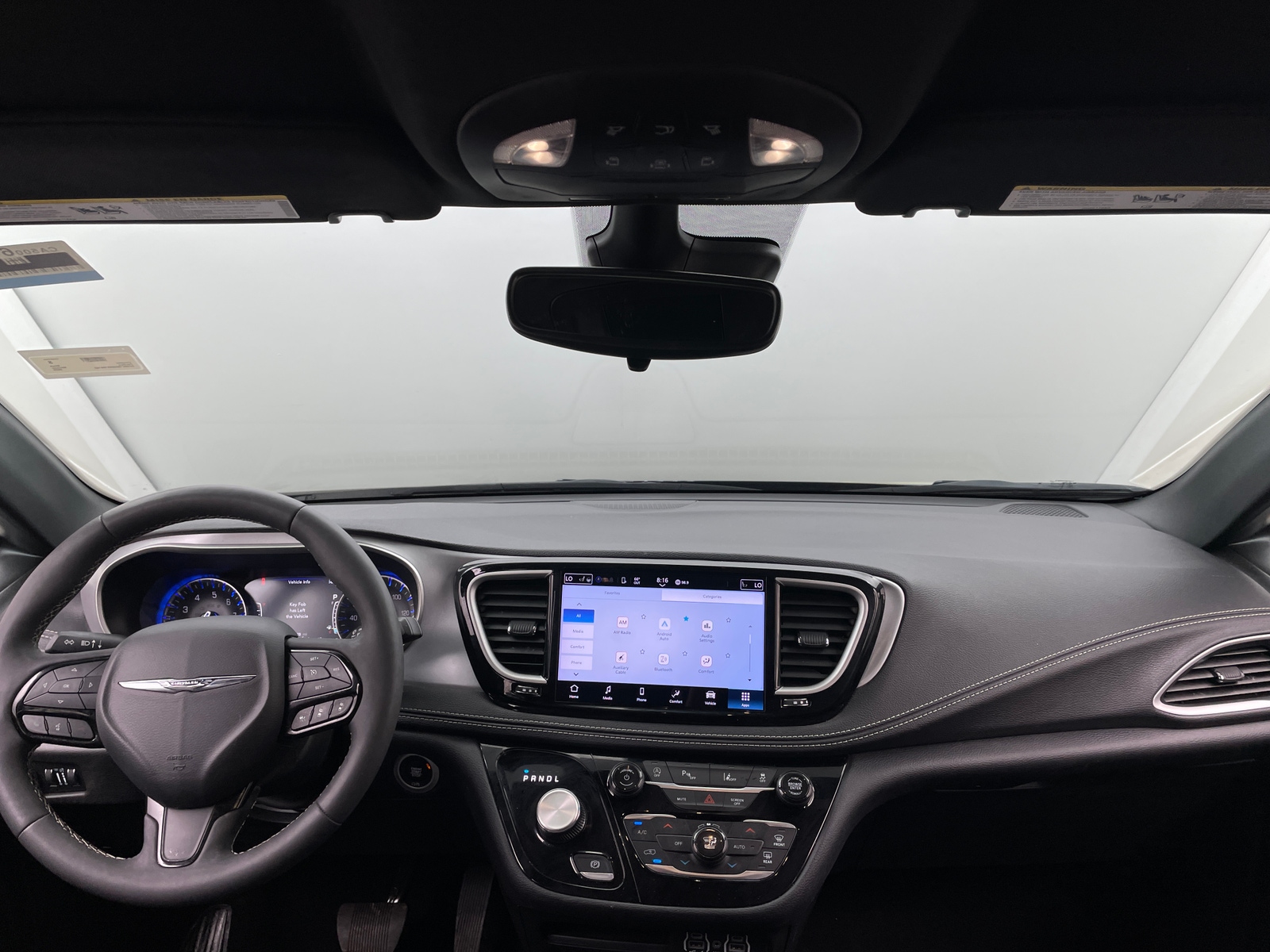 Thumbnail: 2024 Chrysler Pacifica - 2