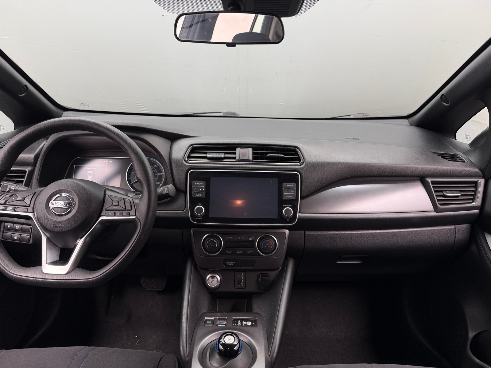 Thumbnail: 2021 Nissan Leaf - 3