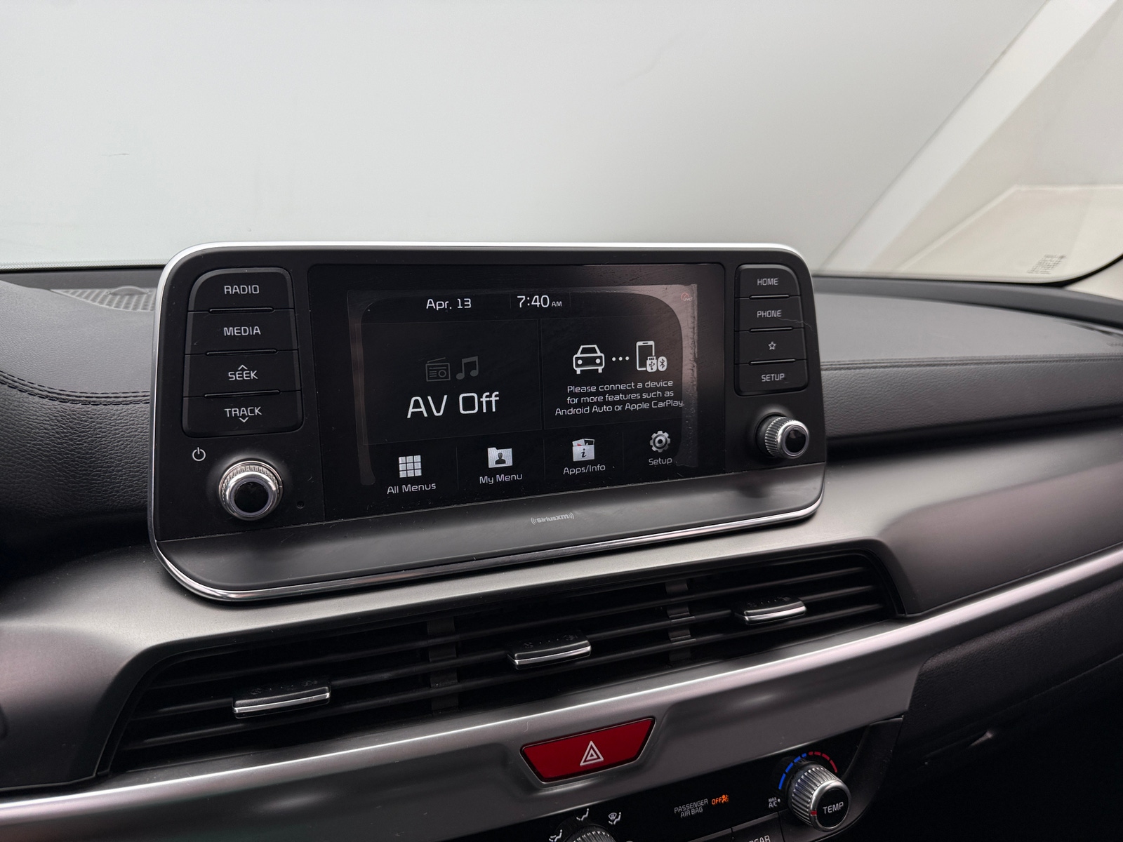 Thumbnail: 2020 Kia Telluride - 3