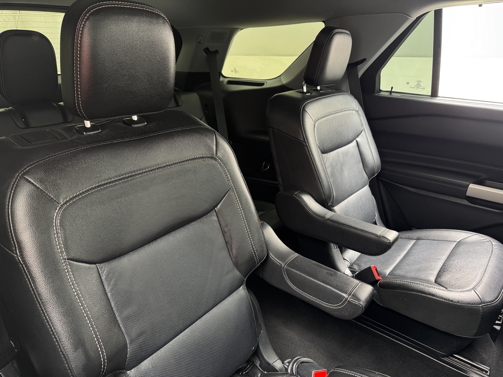 Thumbnail: 2023 Ford Explorer - 5