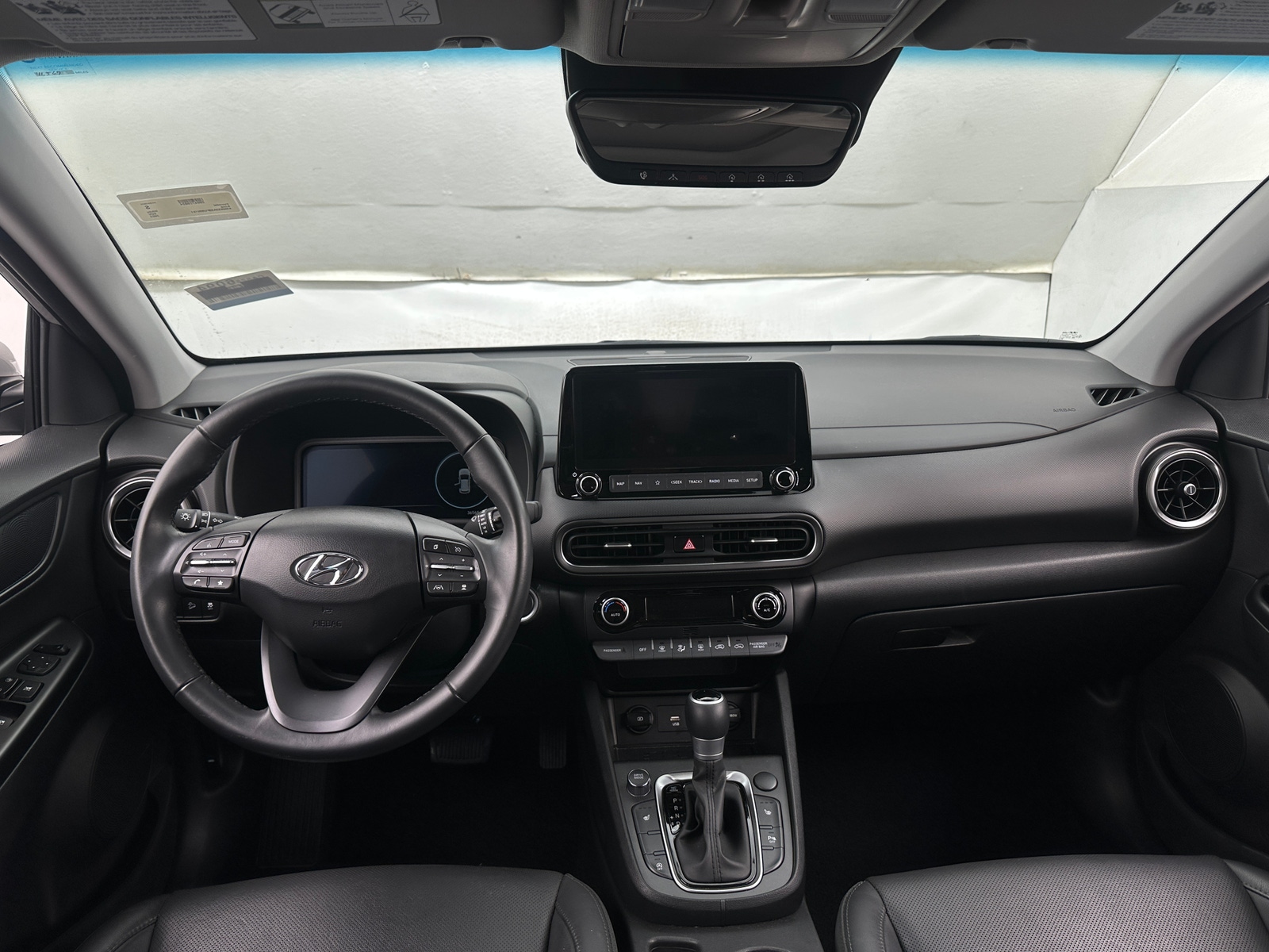 Thumbnail: 2023 Hyundai Kona - 2