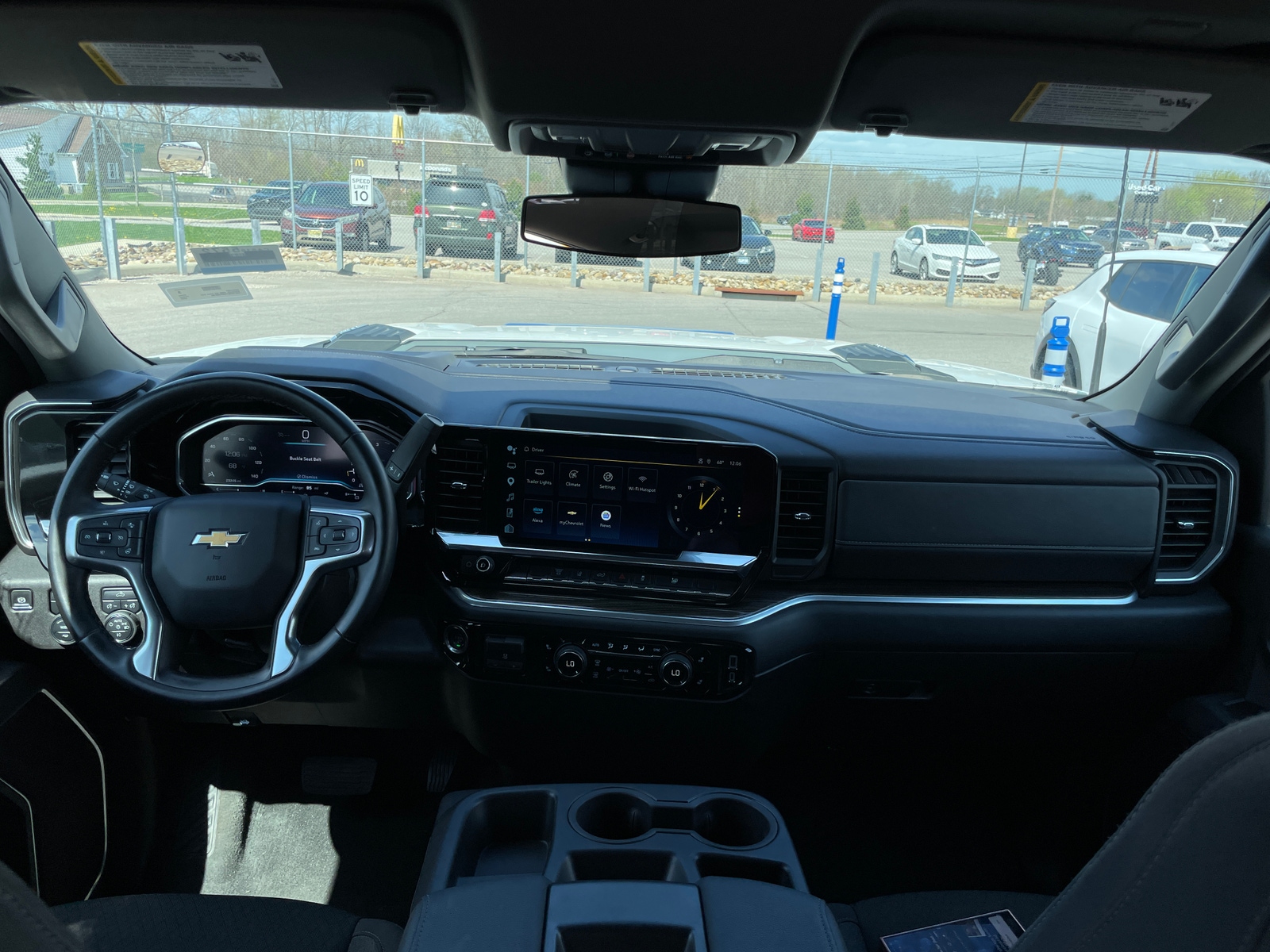 Thumbnail: 2025 Chevrolet Silverado 2500 - 3