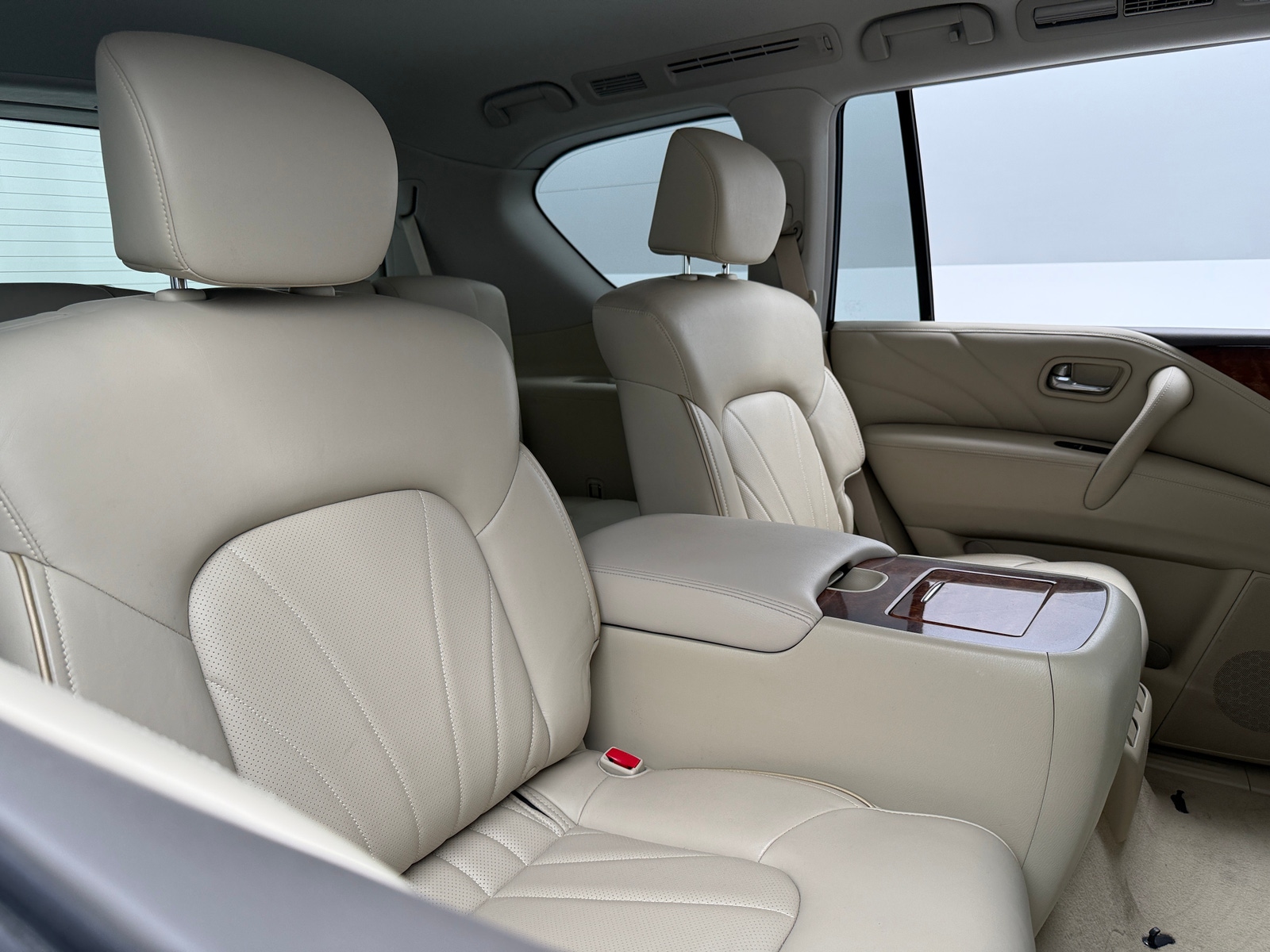 Thumbnail: 2015 INFINITI QX80 - 5