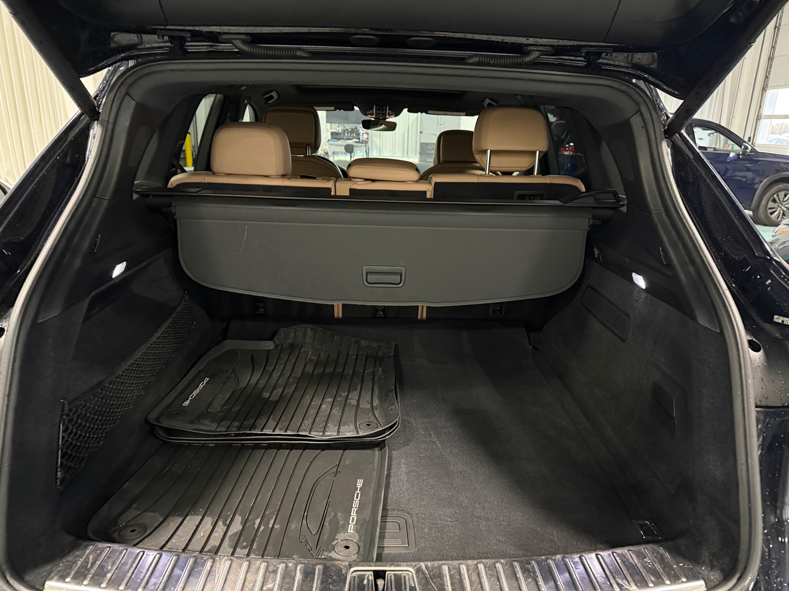 Thumbnail: 2019 Porsche Cayenne - 6