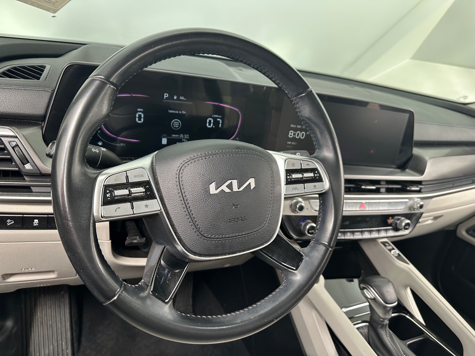 Thumbnail: 2023 Kia Telluride - 4
