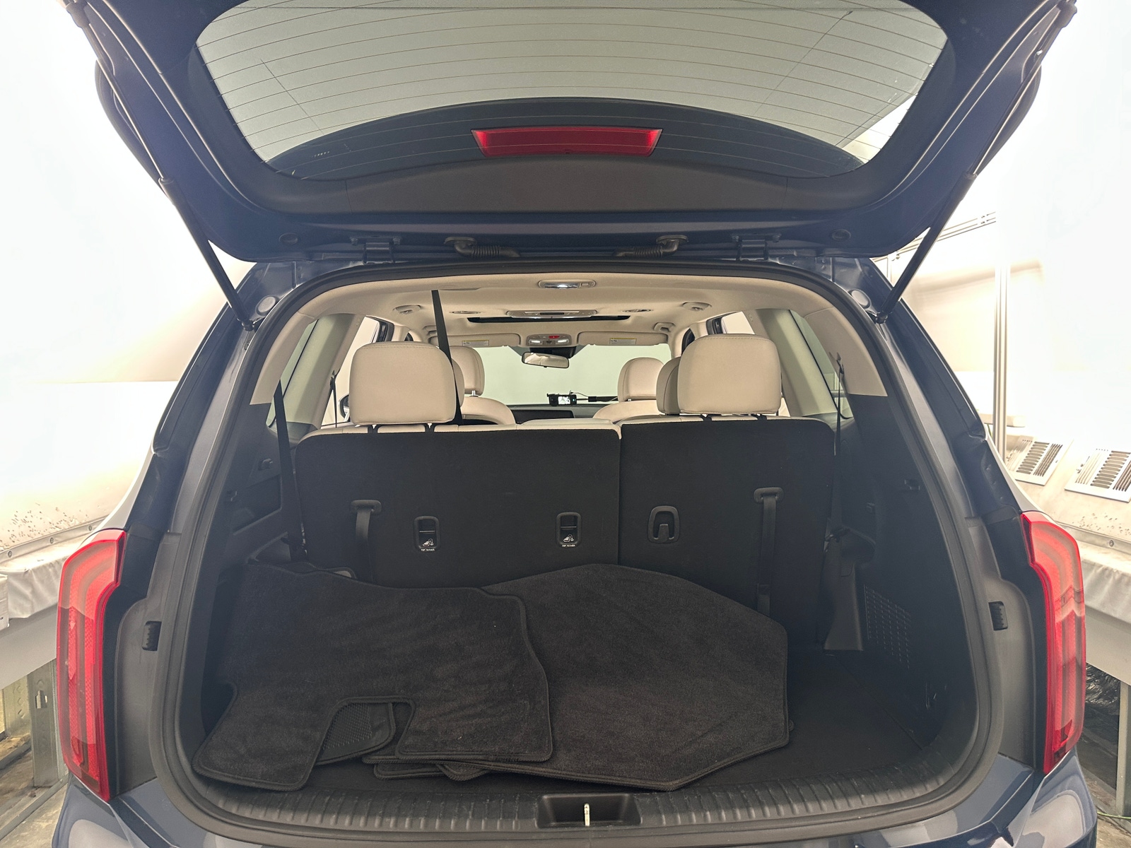 Thumbnail: 2023 Kia Telluride - 6