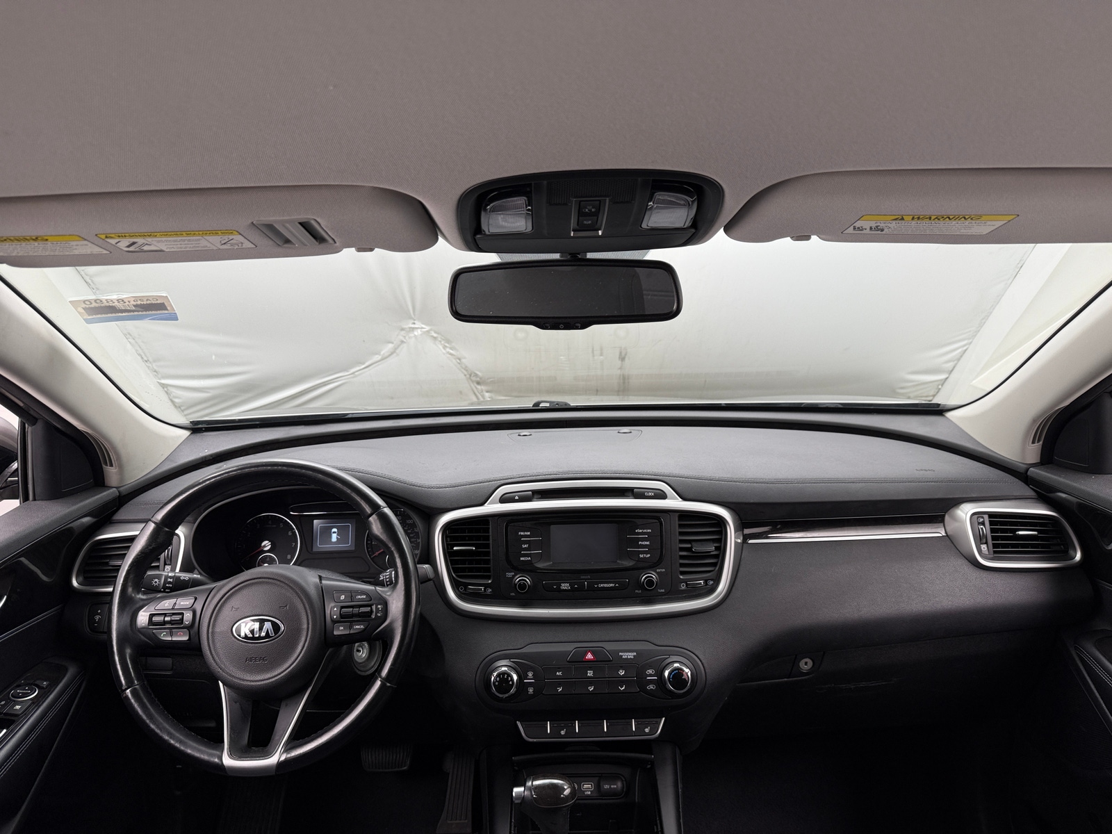 Thumbnail: 2016 Kia Sorento - 3