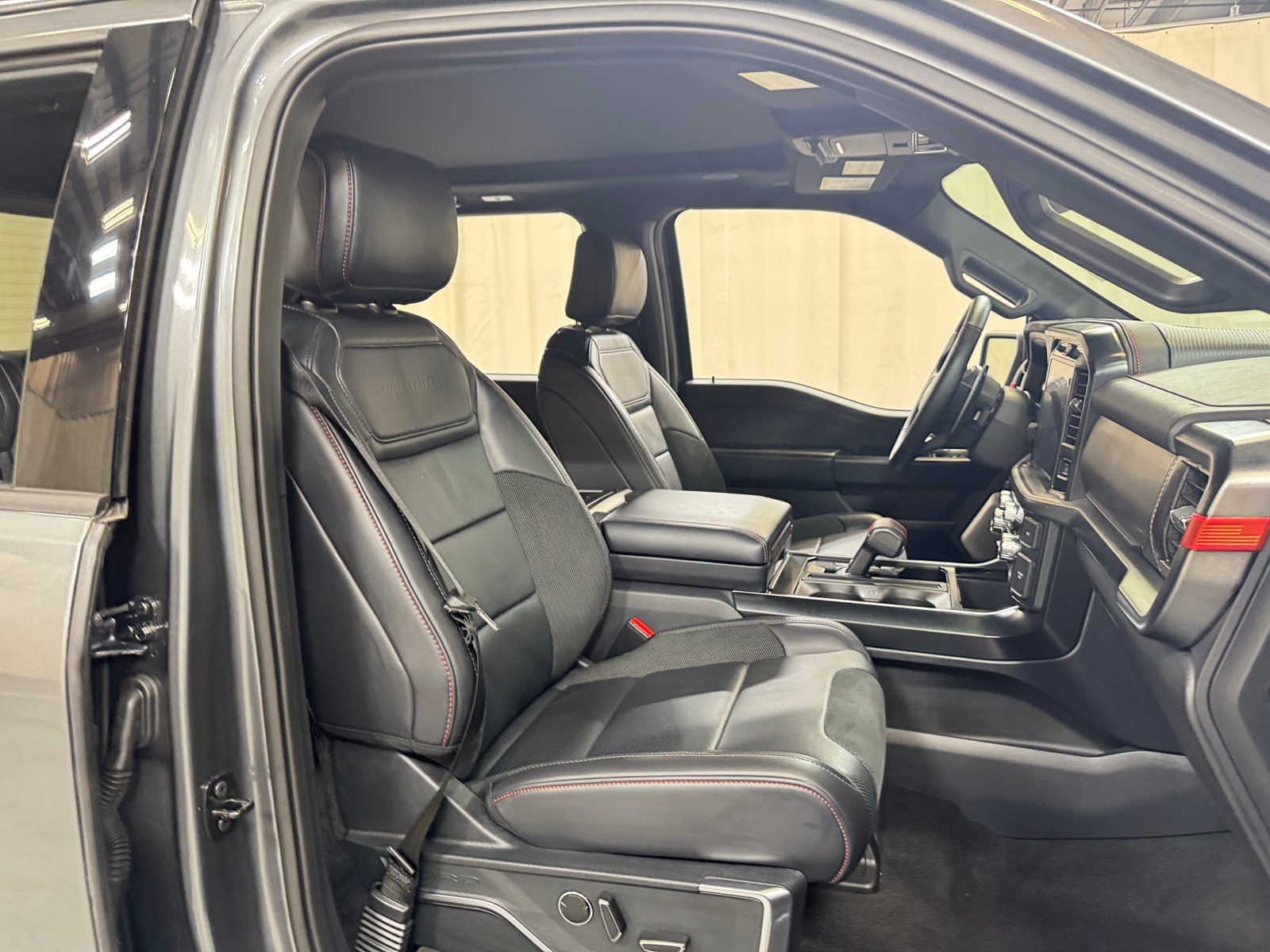 Thumbnail: 2025 Ford Econoline - 2