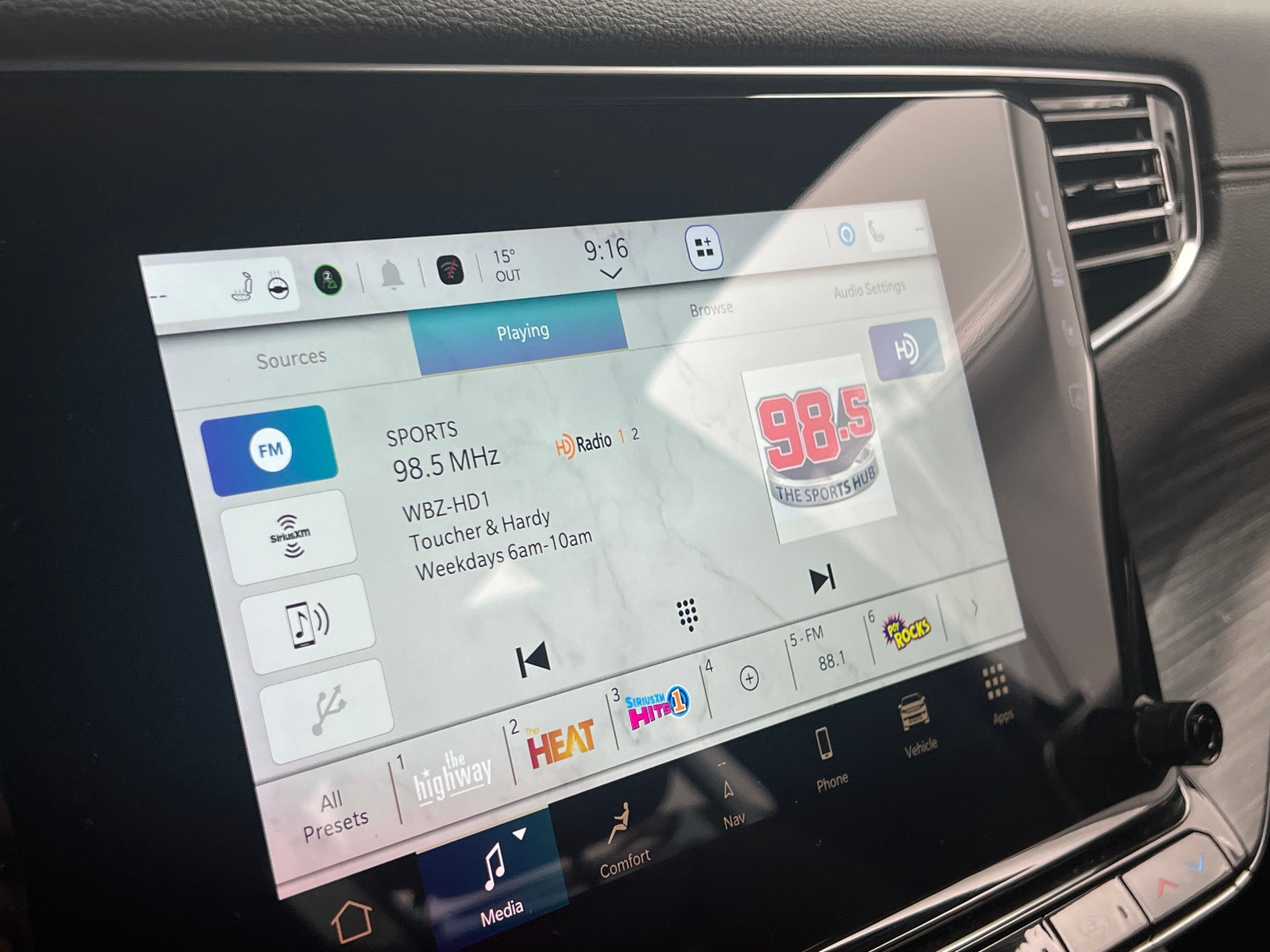 Thumbnail: 2024 Jeep Wagoneer - 3