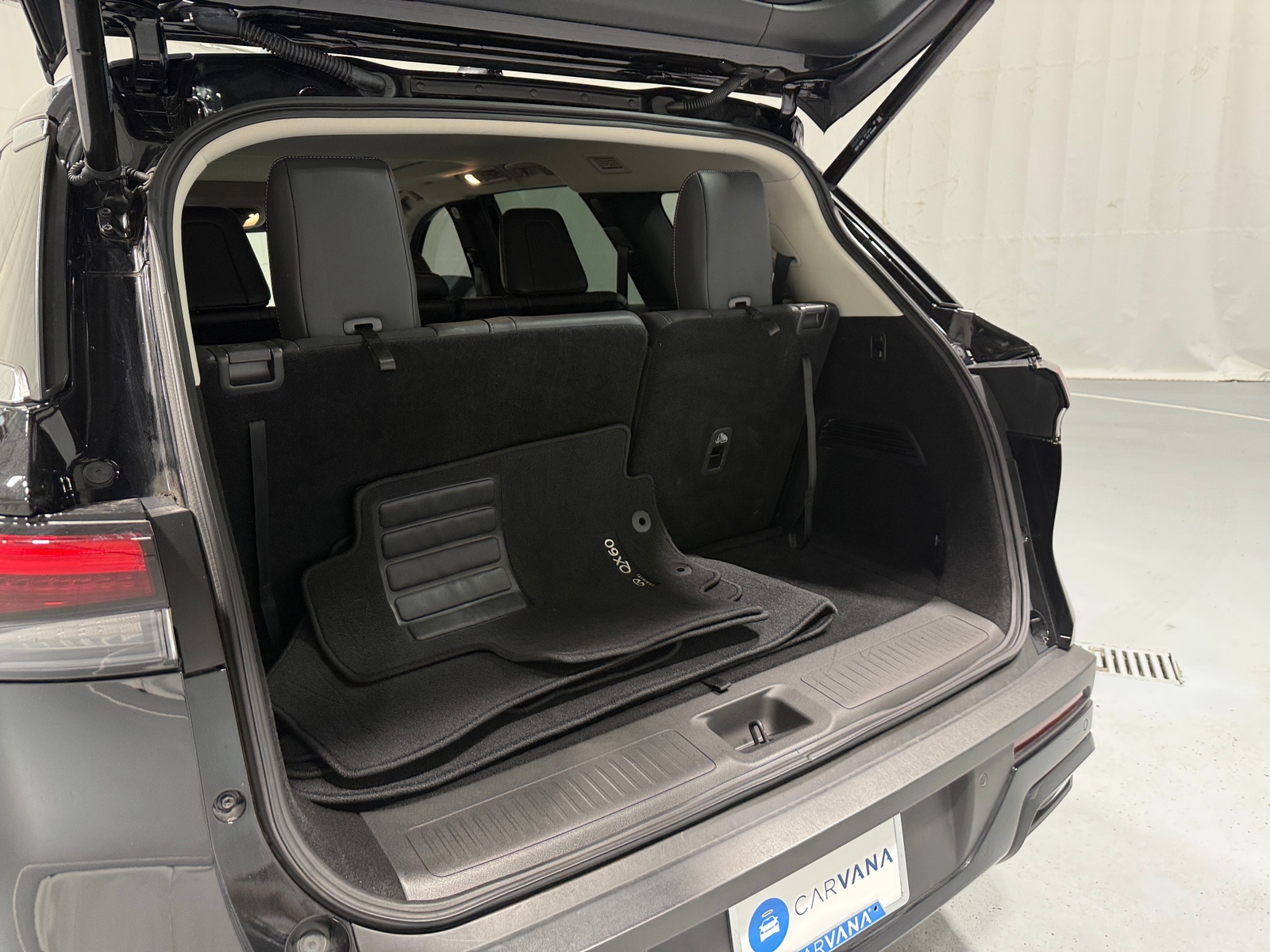 Thumbnail: 2025 INFINITI QX60 - 6