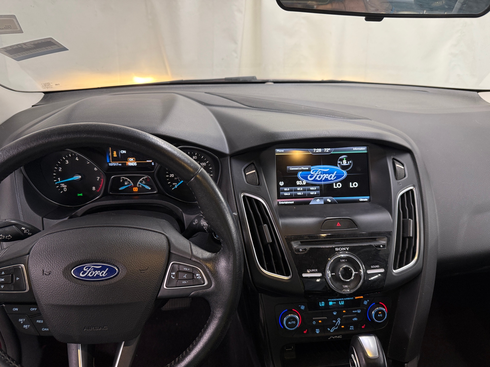 Thumbnail: 2015 Ford Focus - 2