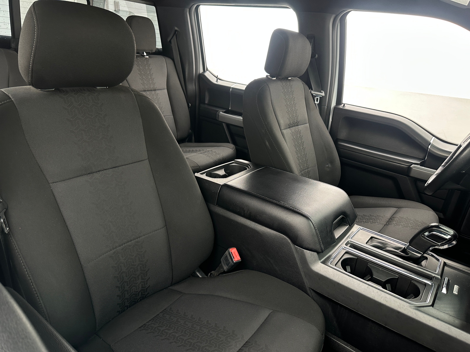 Thumbnail: 2018 Ford Econoline - 2