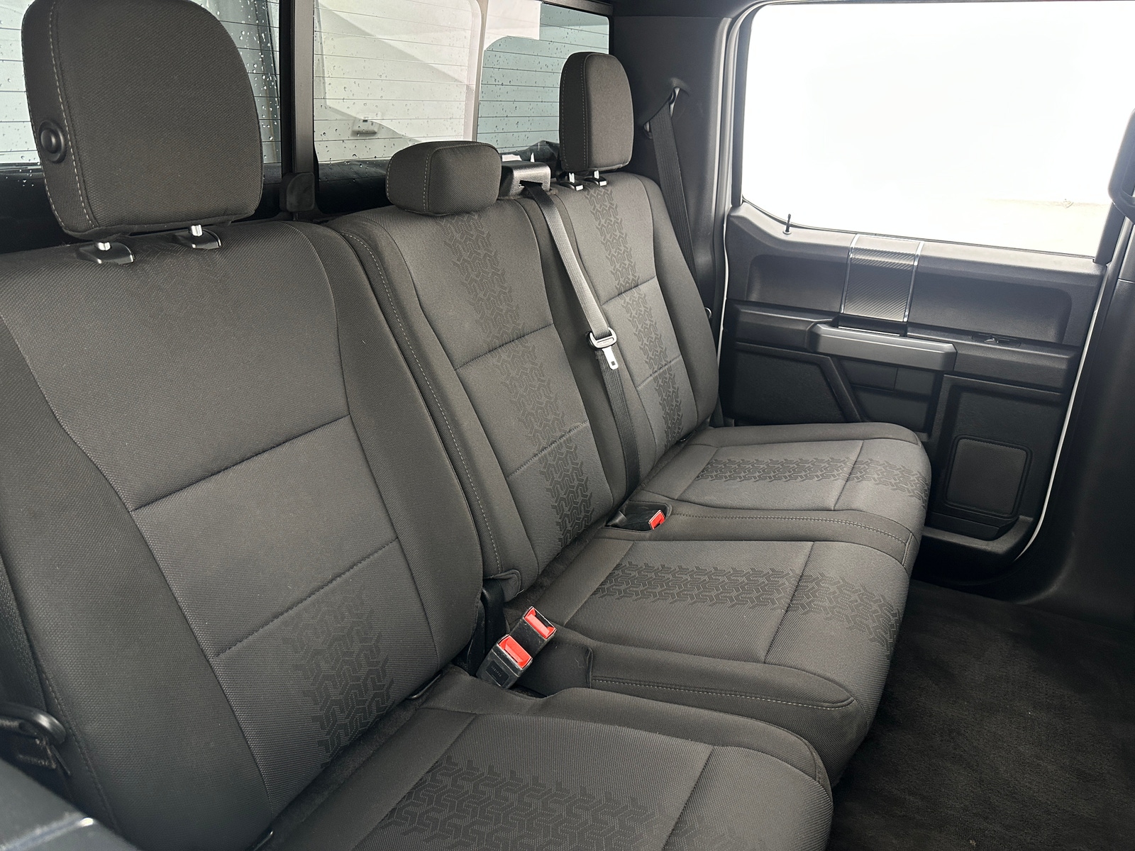 Thumbnail: 2018 Ford Econoline - 6