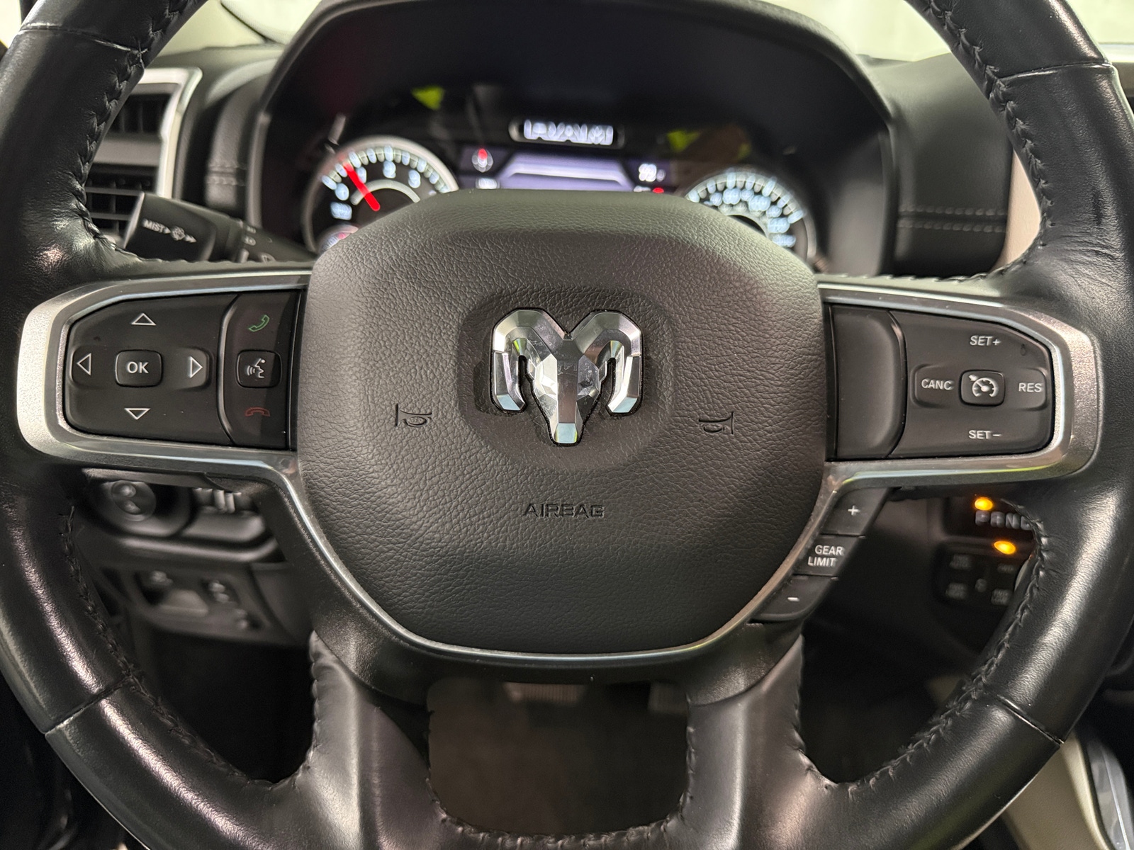 Thumbnail: 2022 RAM 1500 - 4