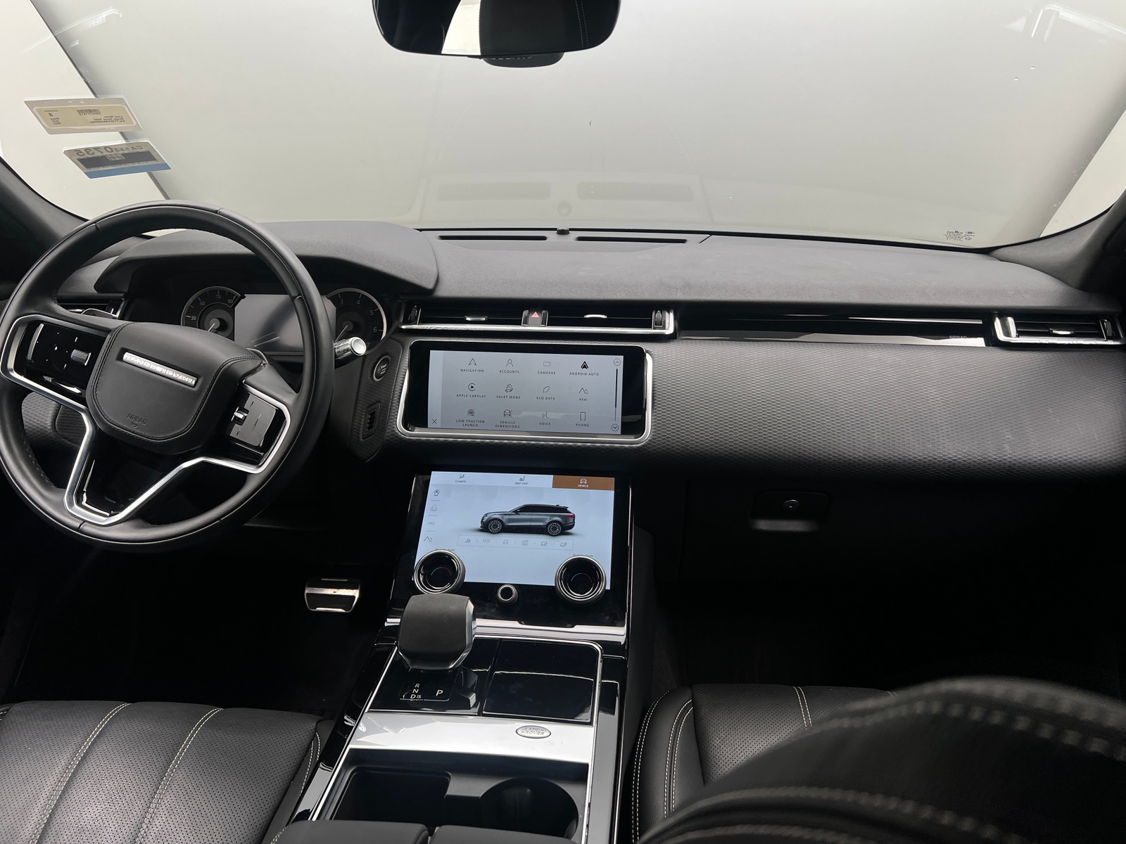 Thumbnail: 2022 Land Rover Range Rover Velar - 2