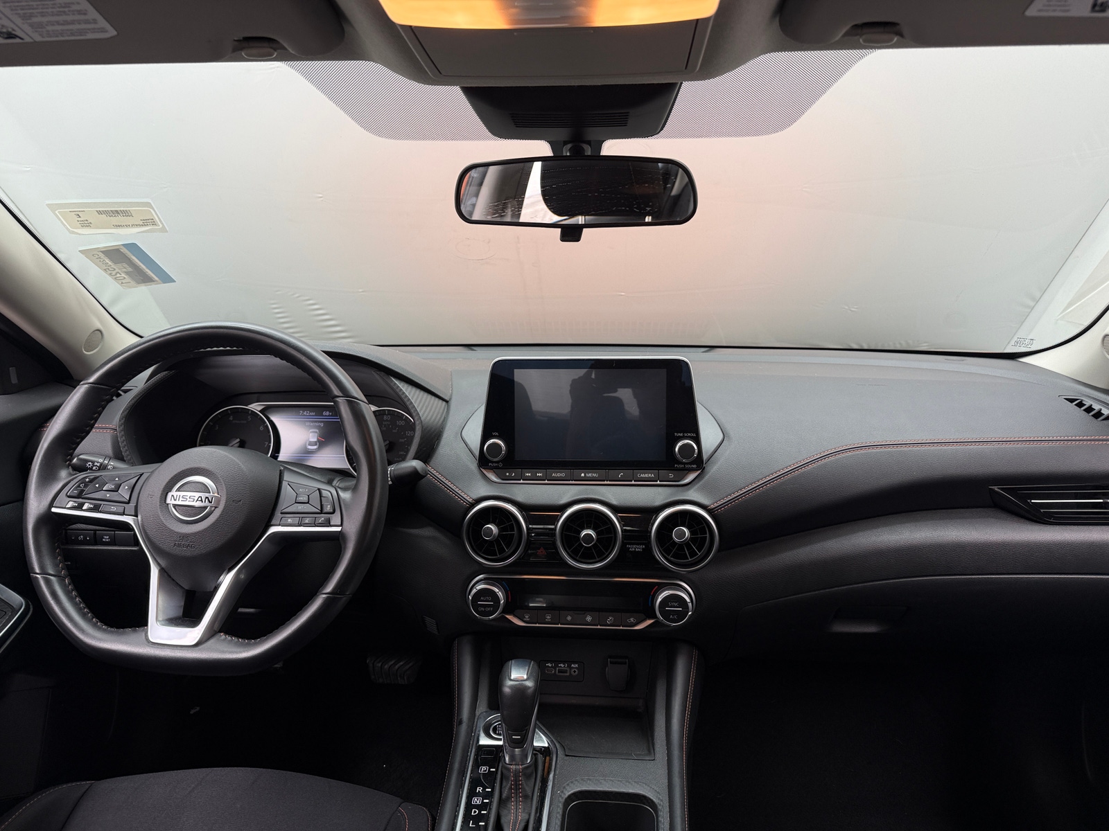 Thumbnail: 2020 Nissan Sentra - 3