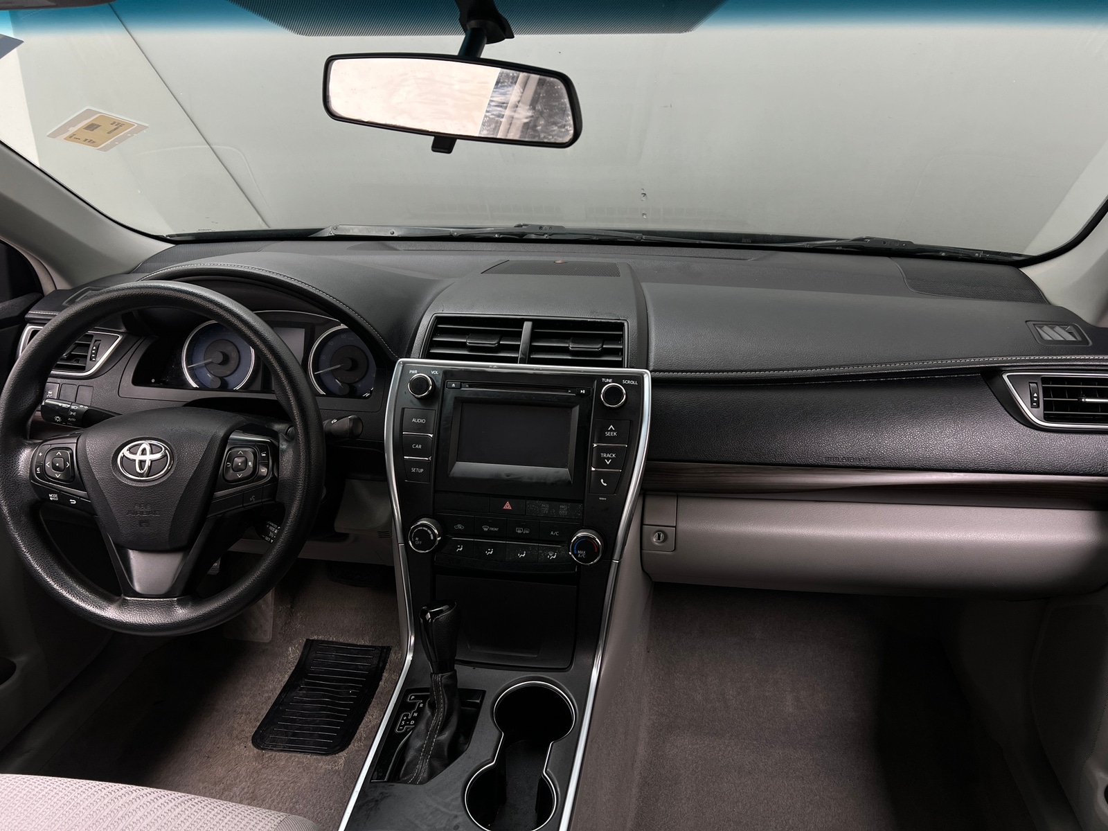 Thumbnail: 2017 Toyota Camry - 3