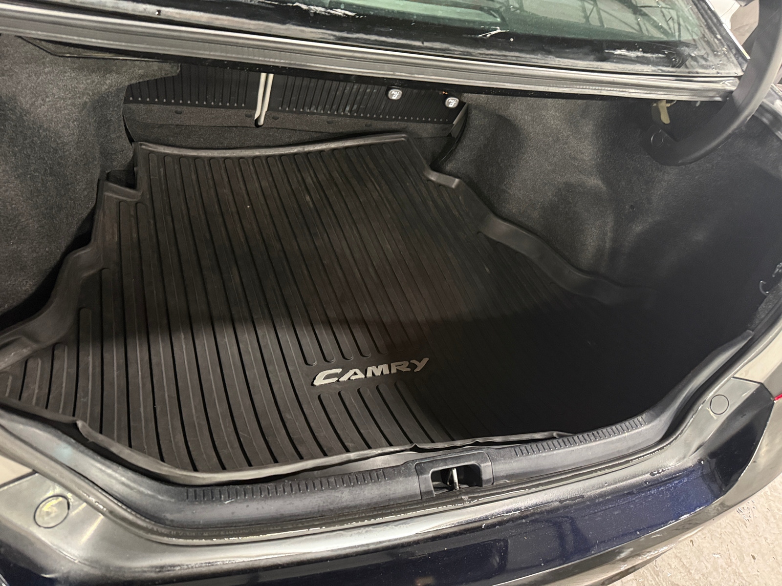 Thumbnail: 2017 Toyota Camry - 7