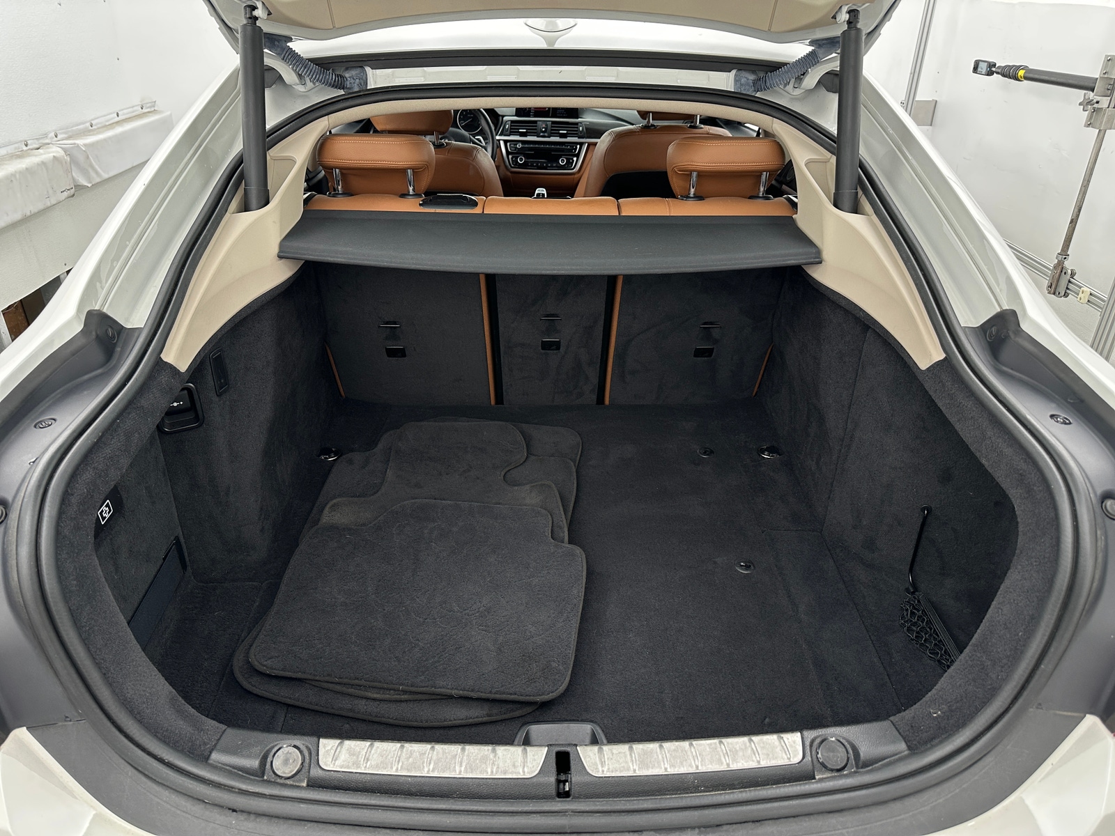 Thumbnail: 2015 BMW 4 Series - 6