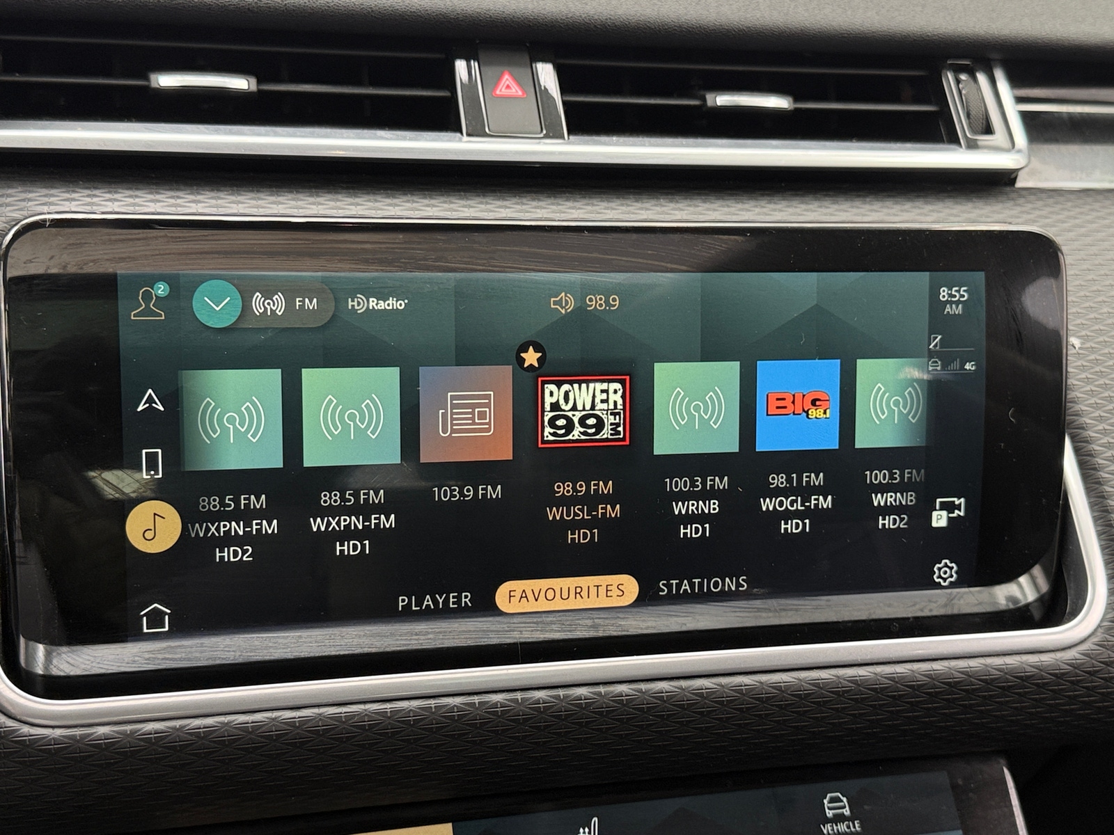 Thumbnail: 2021 Land Rover Range Rover Velar - 3
