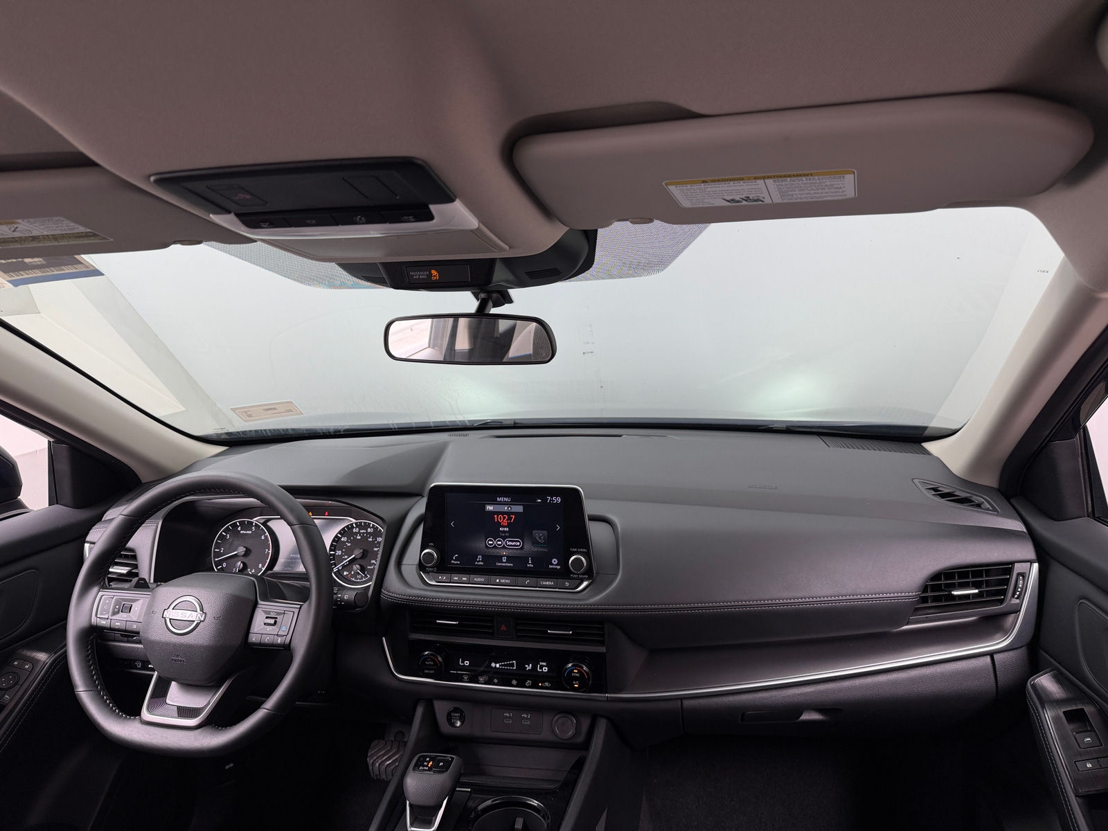 Thumbnail: 2025 Nissan Rogue - 3