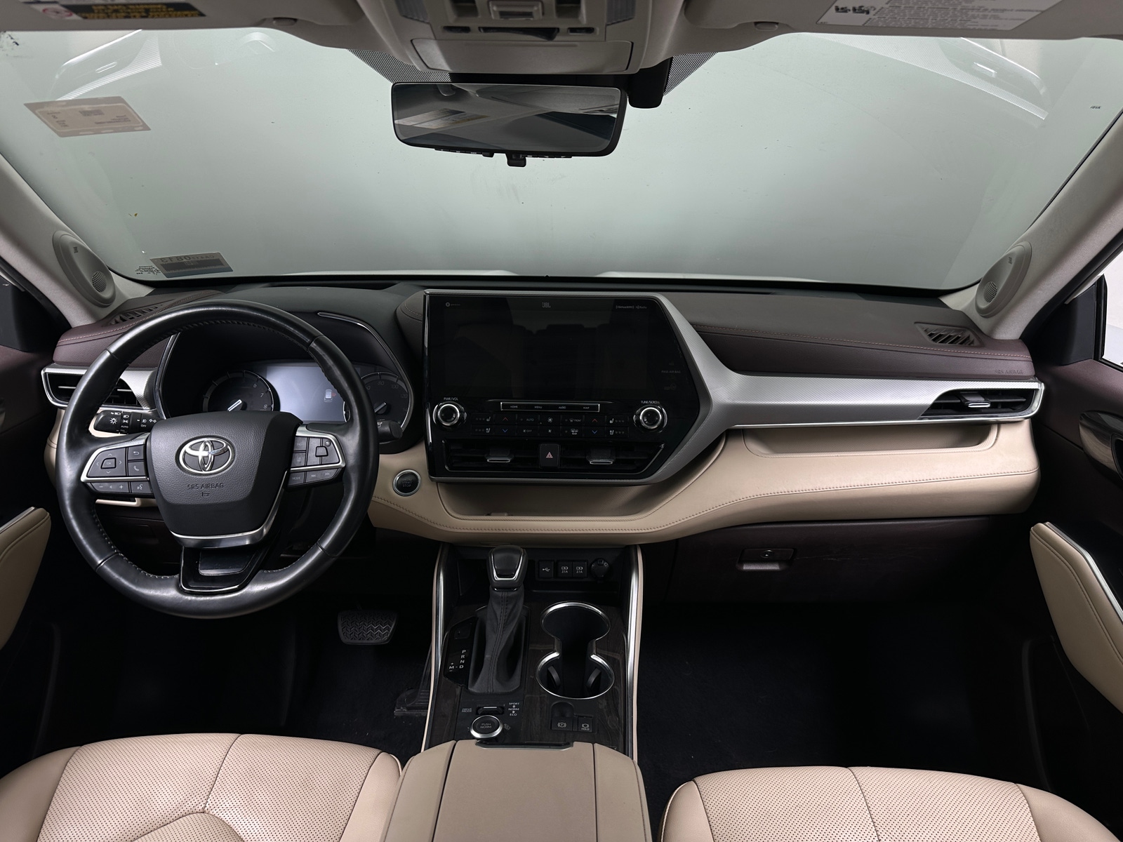 Thumbnail: 2021 Toyota Highlander - 2