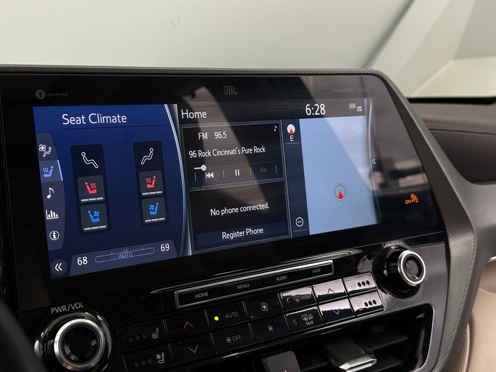 Thumbnail: 2021 Toyota Highlander - 3