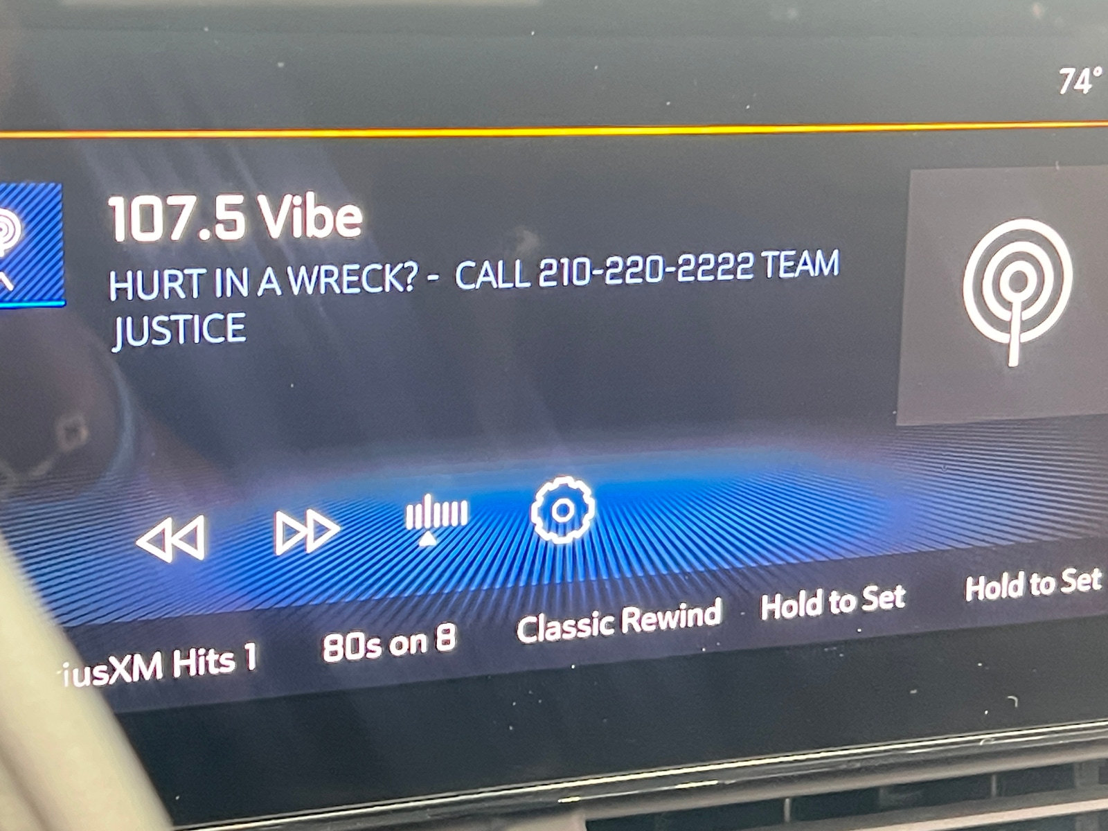 Thumbnail: 2025 Chevrolet Trax - 4