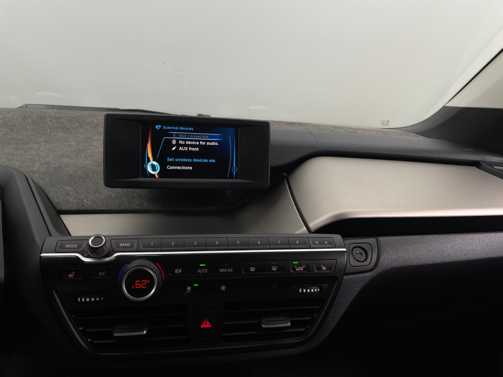 Thumbnail: 2018 BMW i3 - 4