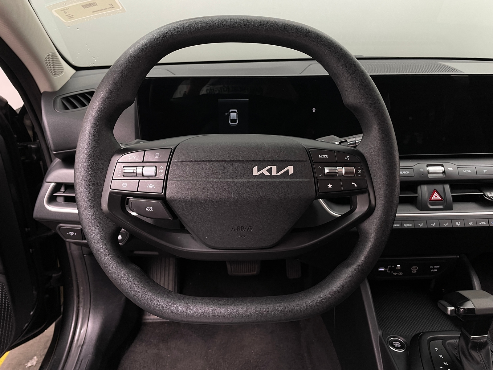 Thumbnail: 2025 Kia K4 - 5