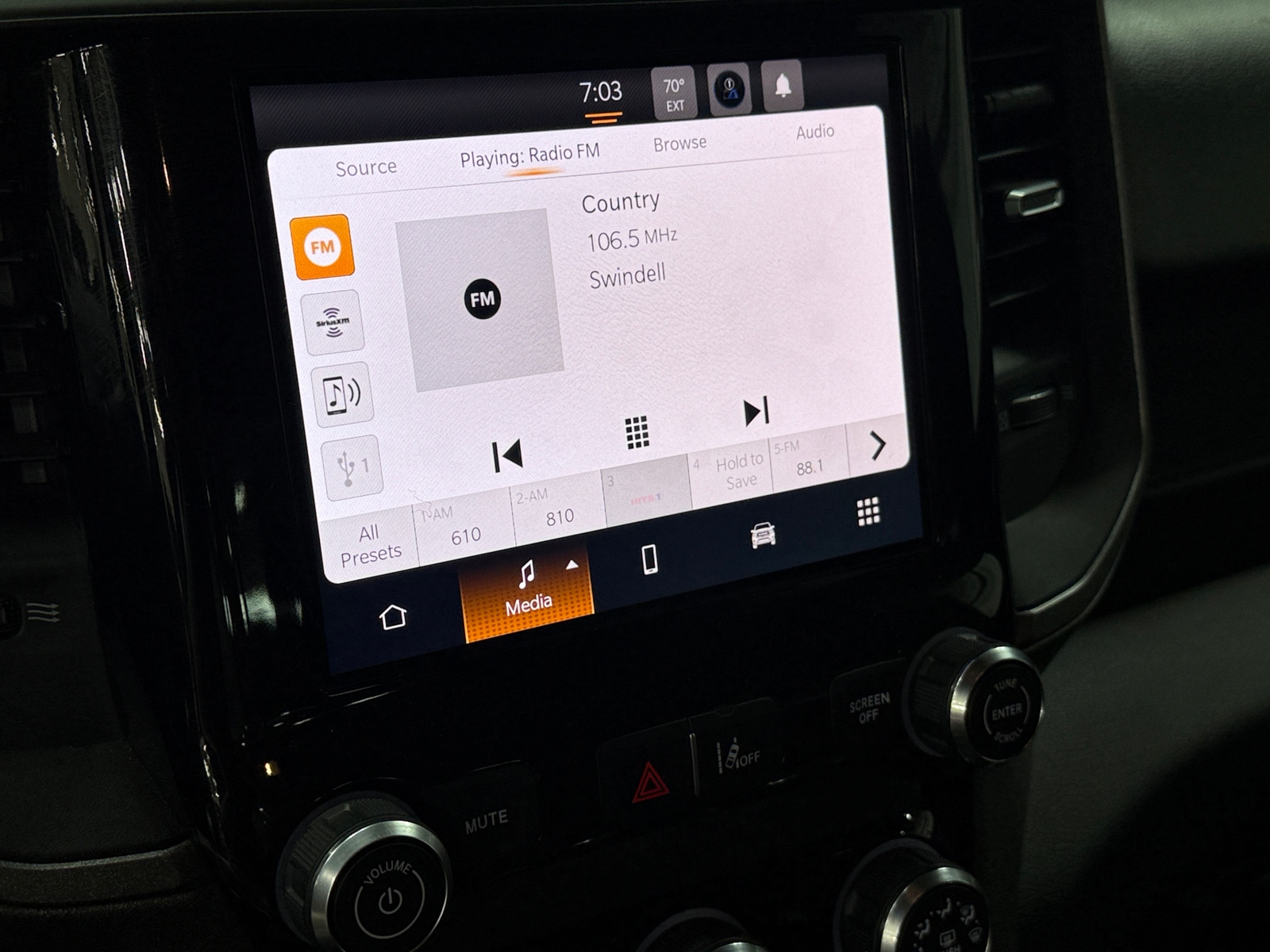 Thumbnail: 2025 RAM 1500 - 4