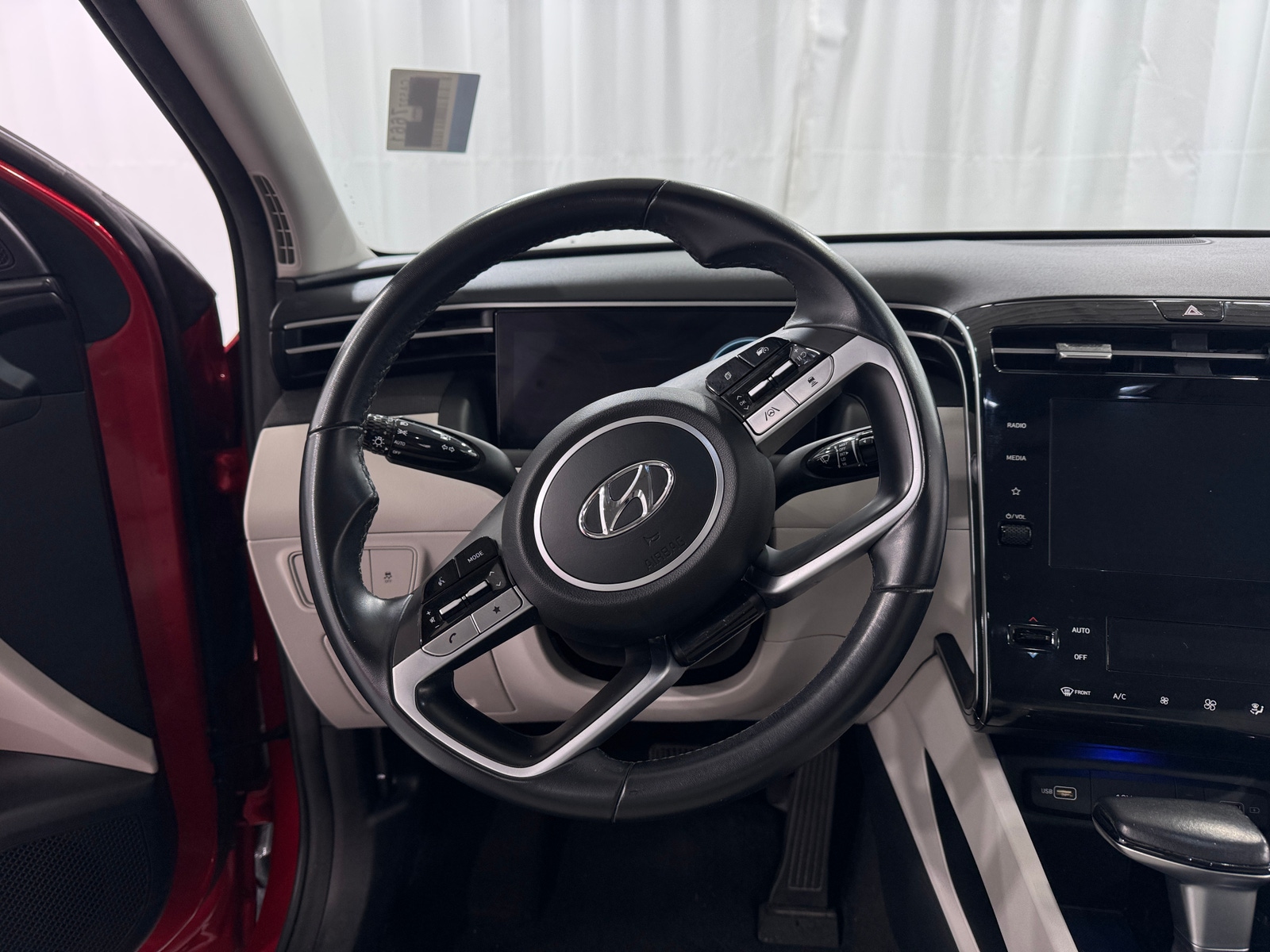 Thumbnail: 2023 Hyundai Tucson - 5