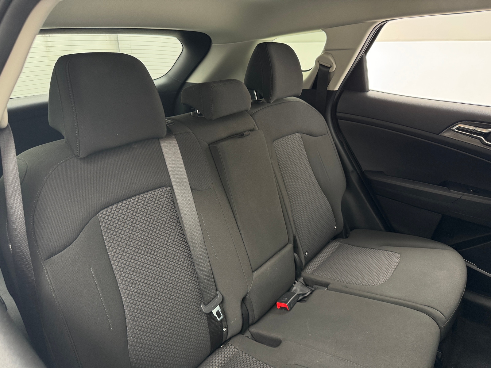 Thumbnail: 2025 Kia Sportage - 6