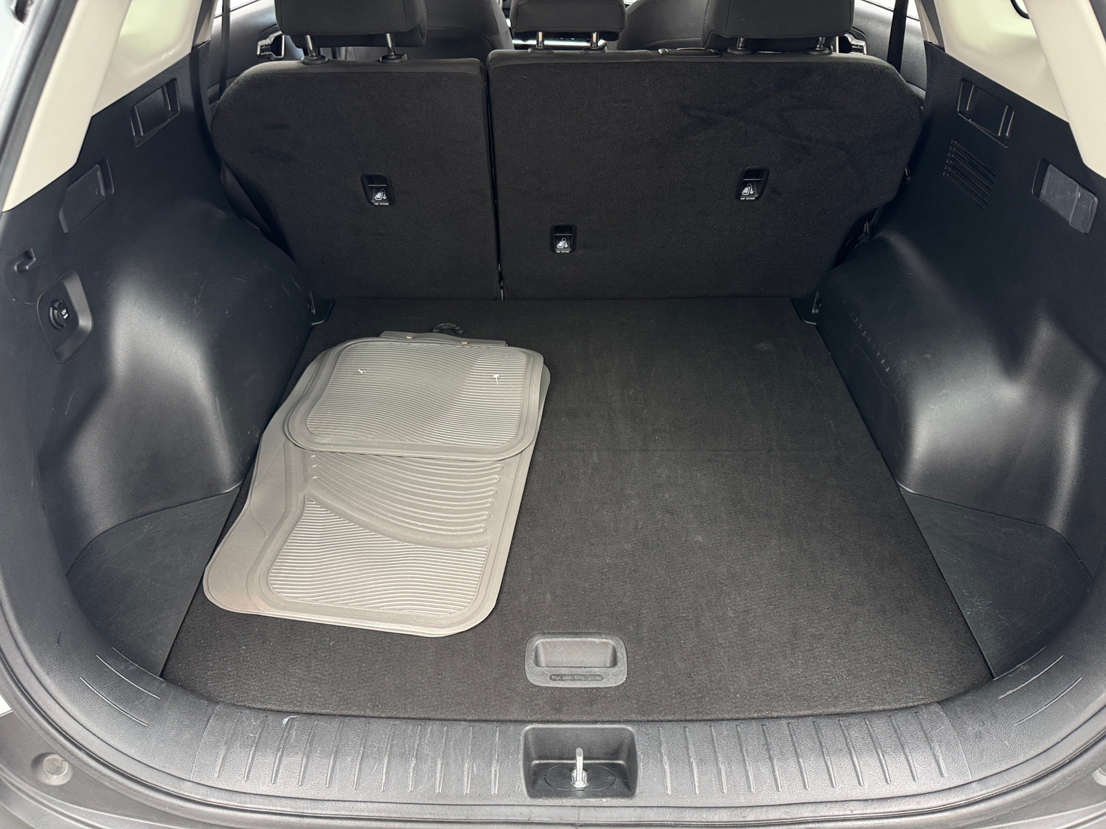 Thumbnail: 2025 Kia Sportage - 7