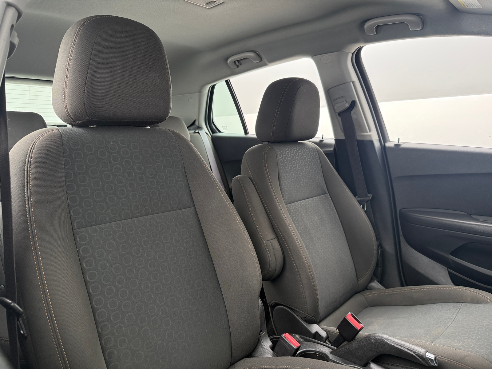 Thumbnail: 2018 Chevrolet Trax - 2