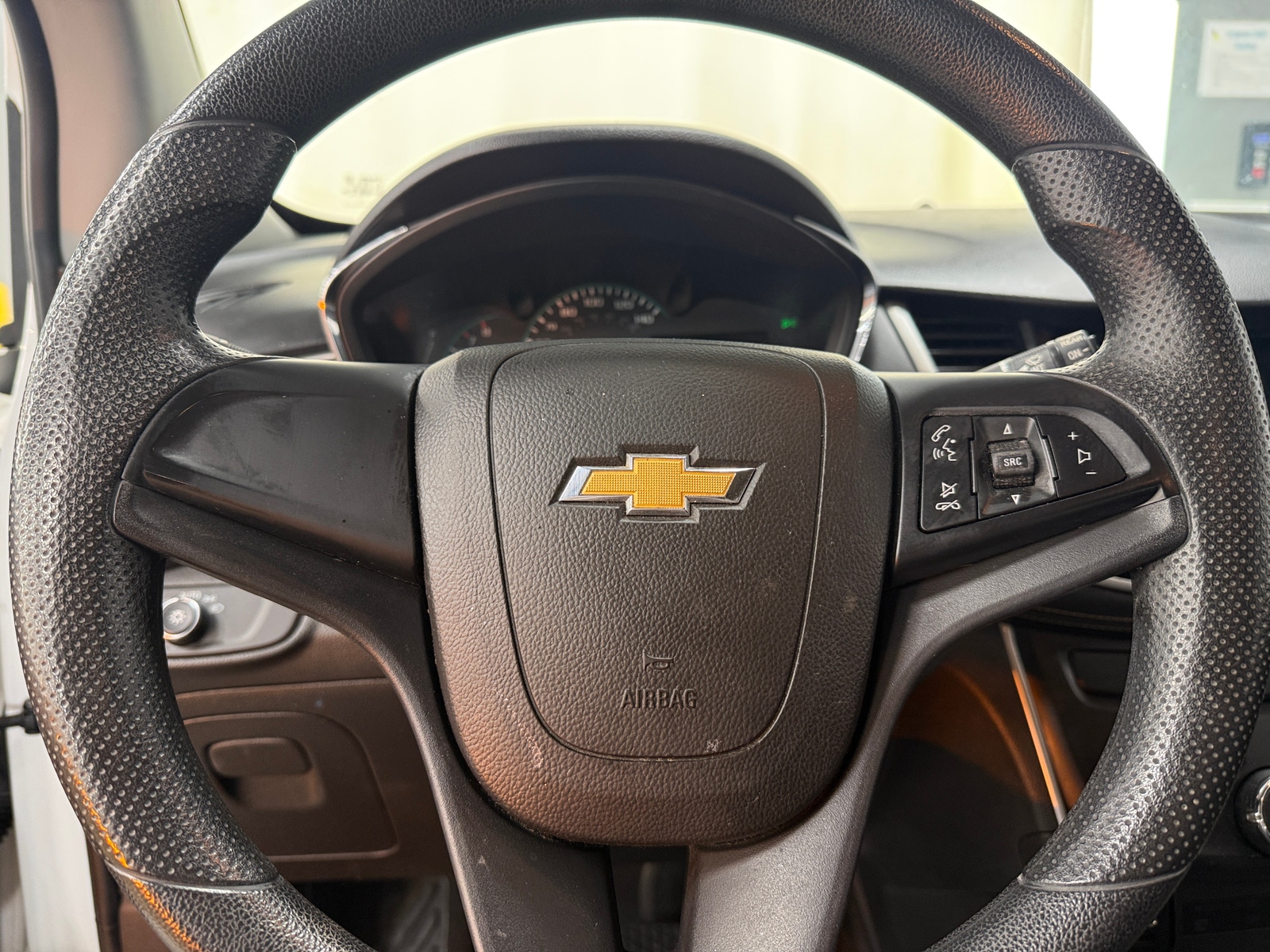 Thumbnail: 2018 Chevrolet Trax - 5