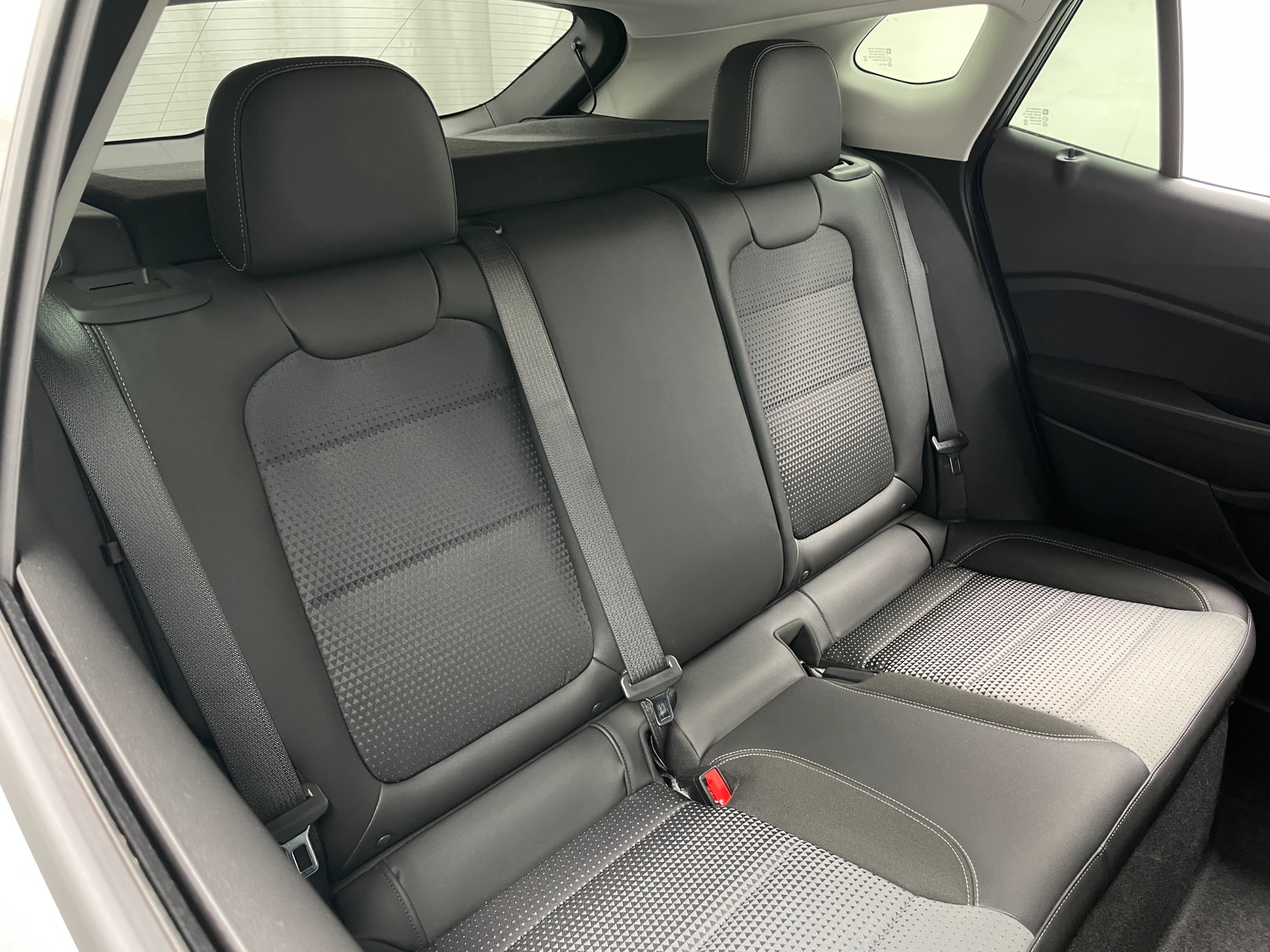 Thumbnail: 2025 Chevrolet Trax - 6