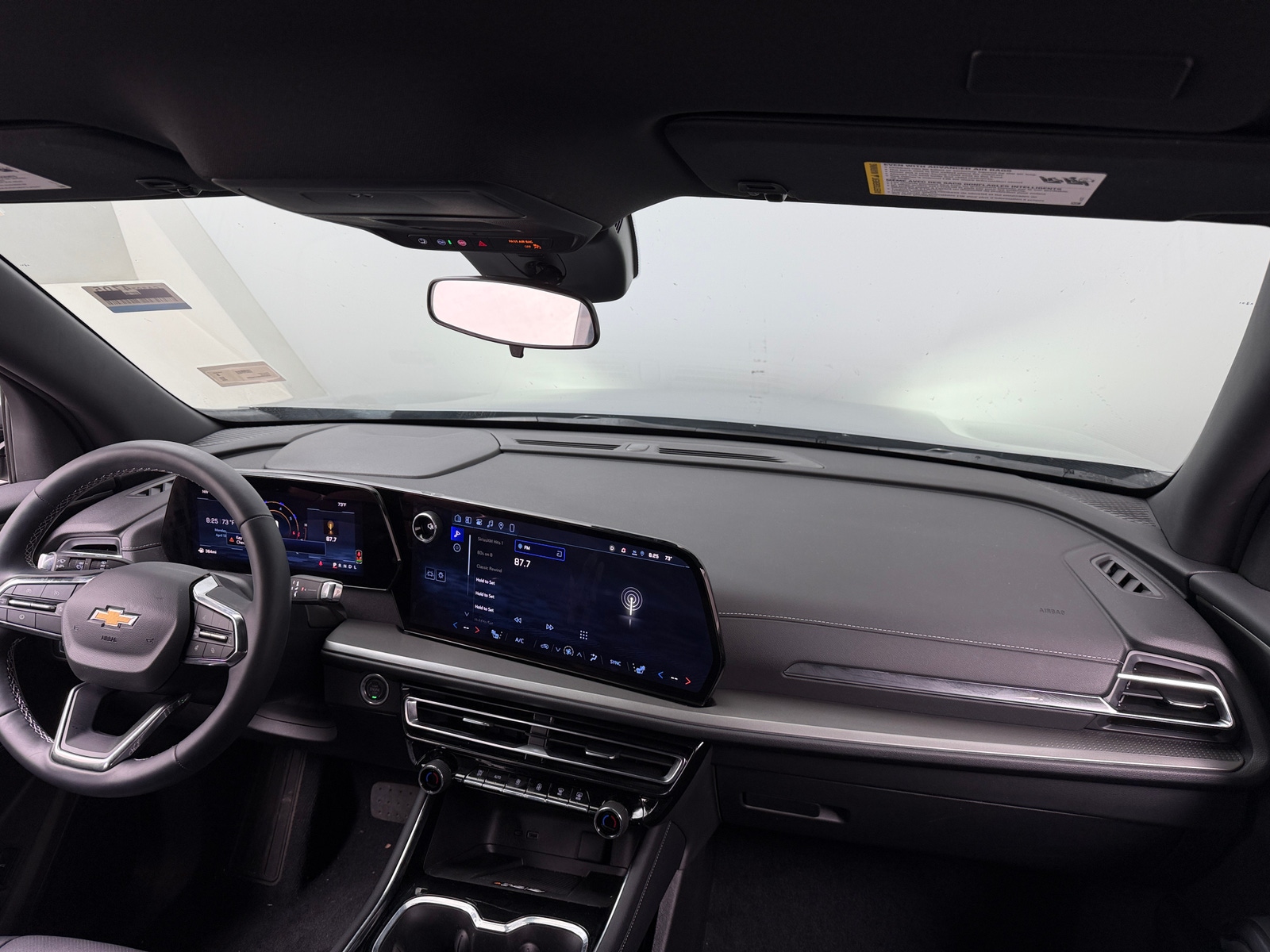 Thumbnail: 2026 Chevrolet Traverse - 3