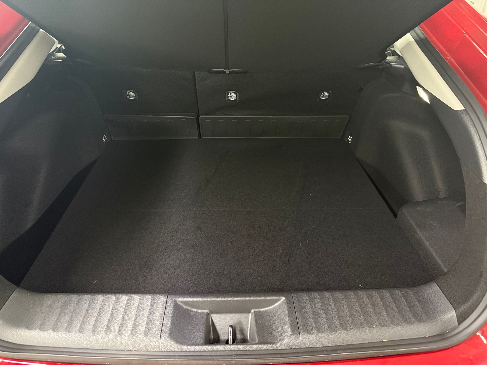 Thumbnail: 2024 Toyota Prius - 7