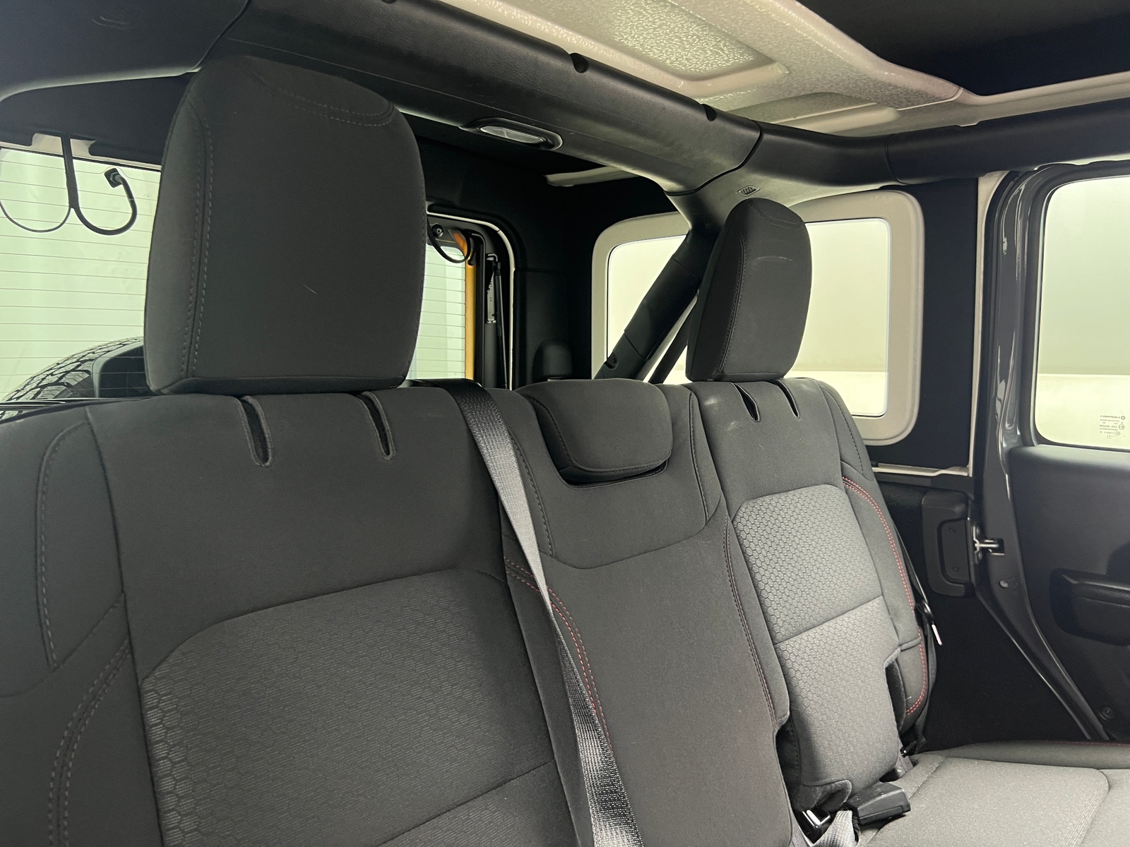 Thumbnail: 2021 Jeep Wrangler - 6