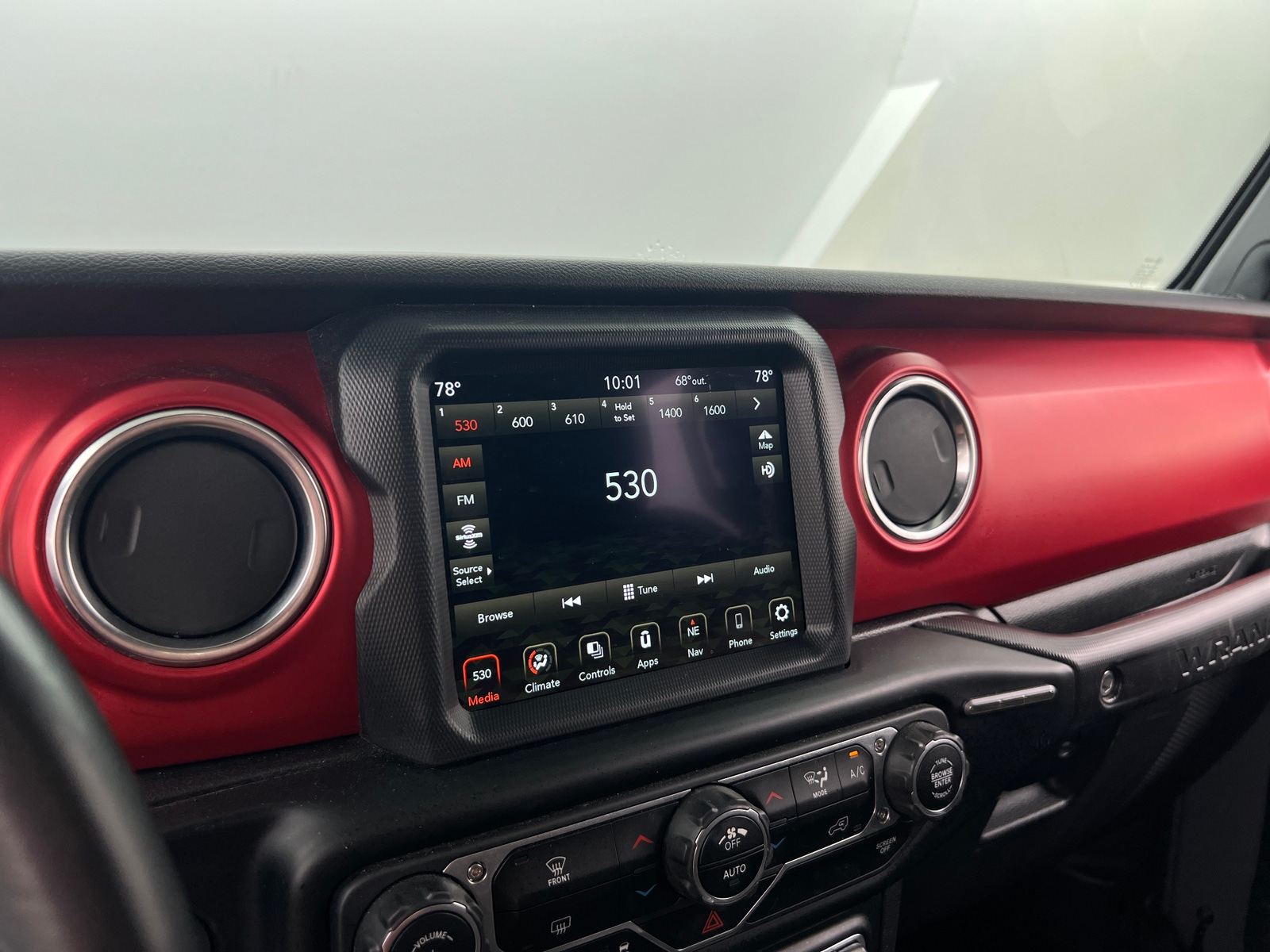 Thumbnail: 2021 Jeep Wrangler - 4