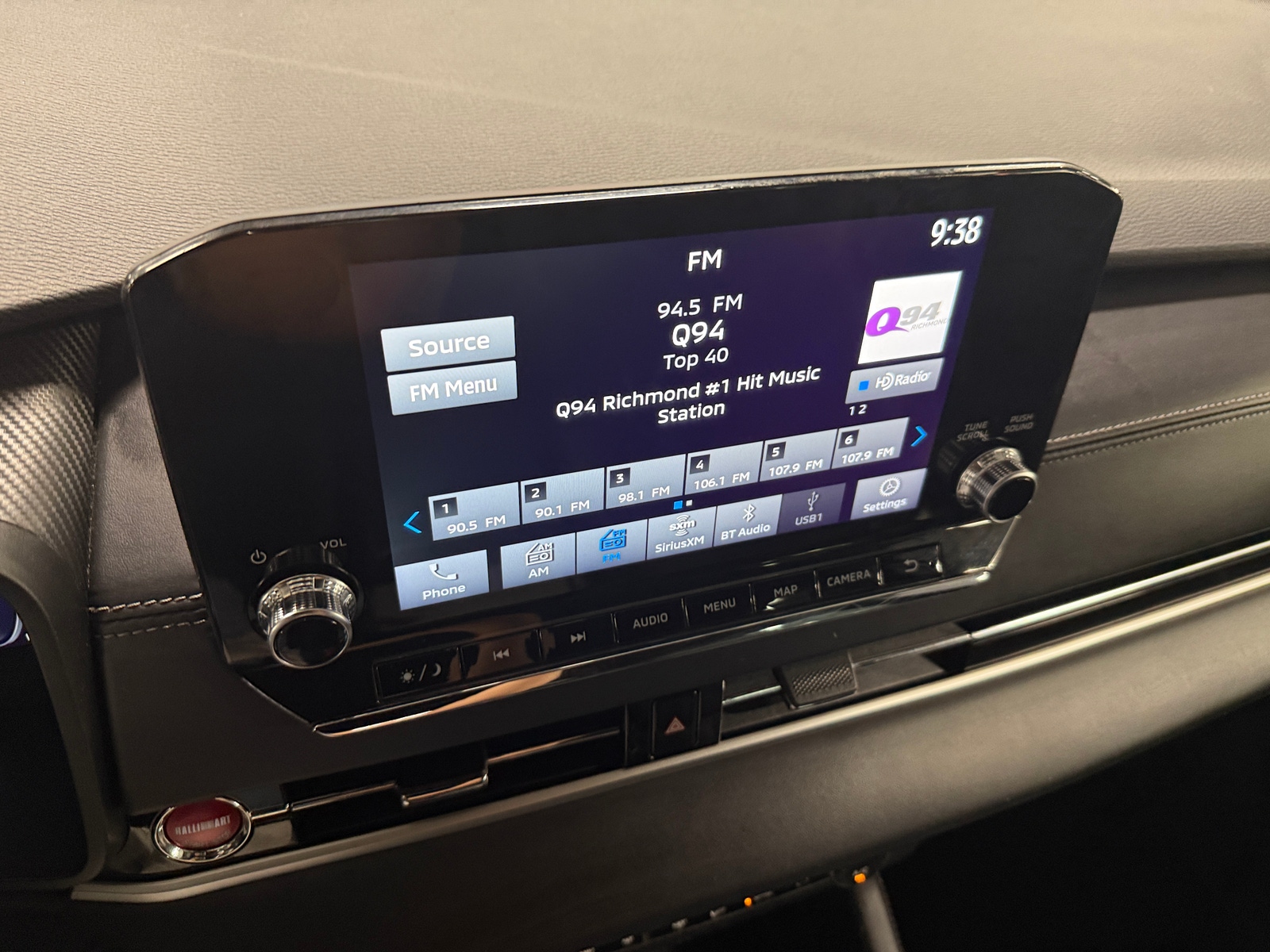 Thumbnail: 2023 Mitsubishi Outlander - 3