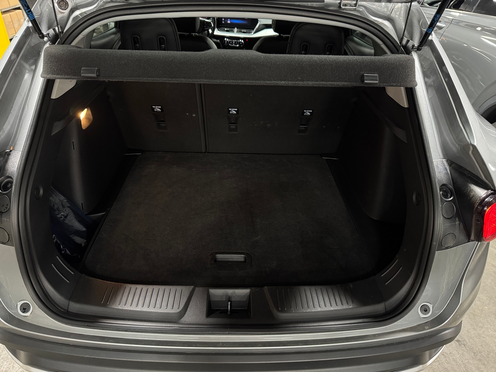 Thumbnail: 2025 Chevrolet Trax - 7