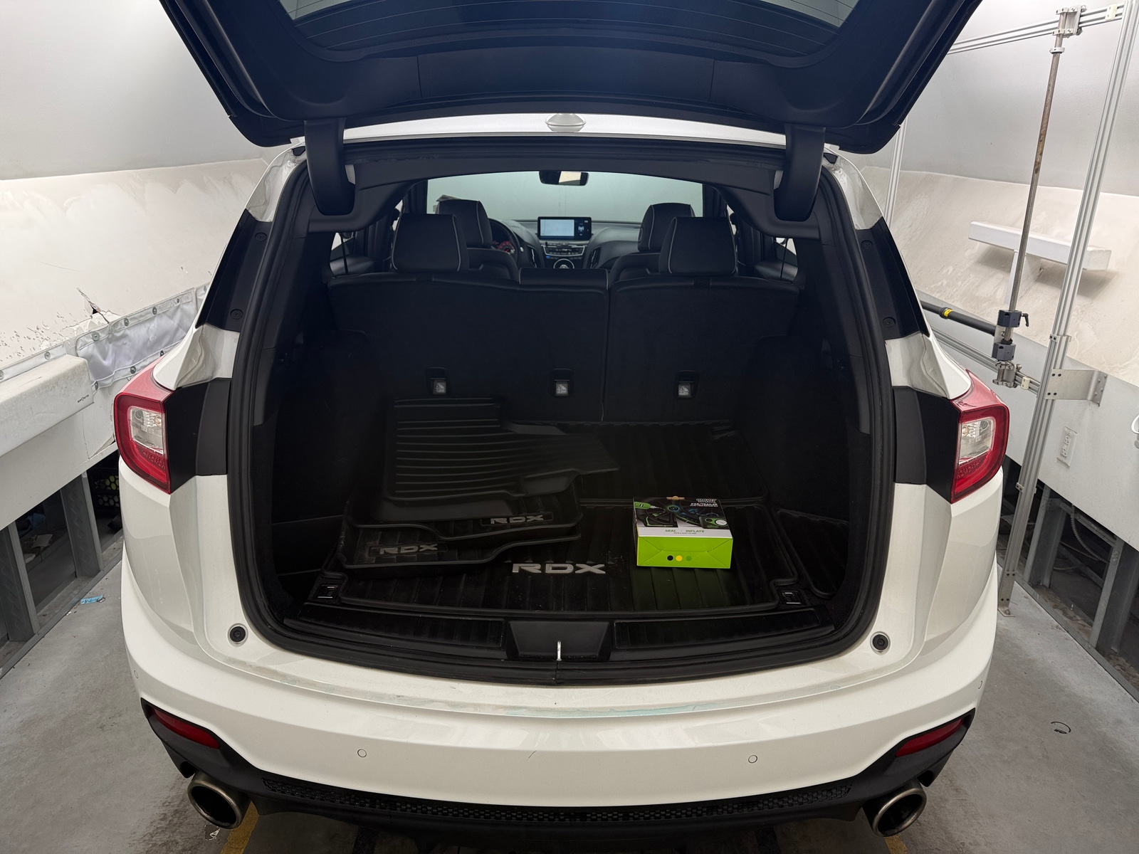 Thumbnail: 2021 Acura RDX - 6