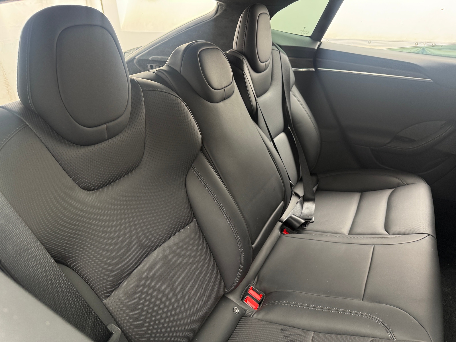 Thumbnail: 2022 Tesla Model S - 5