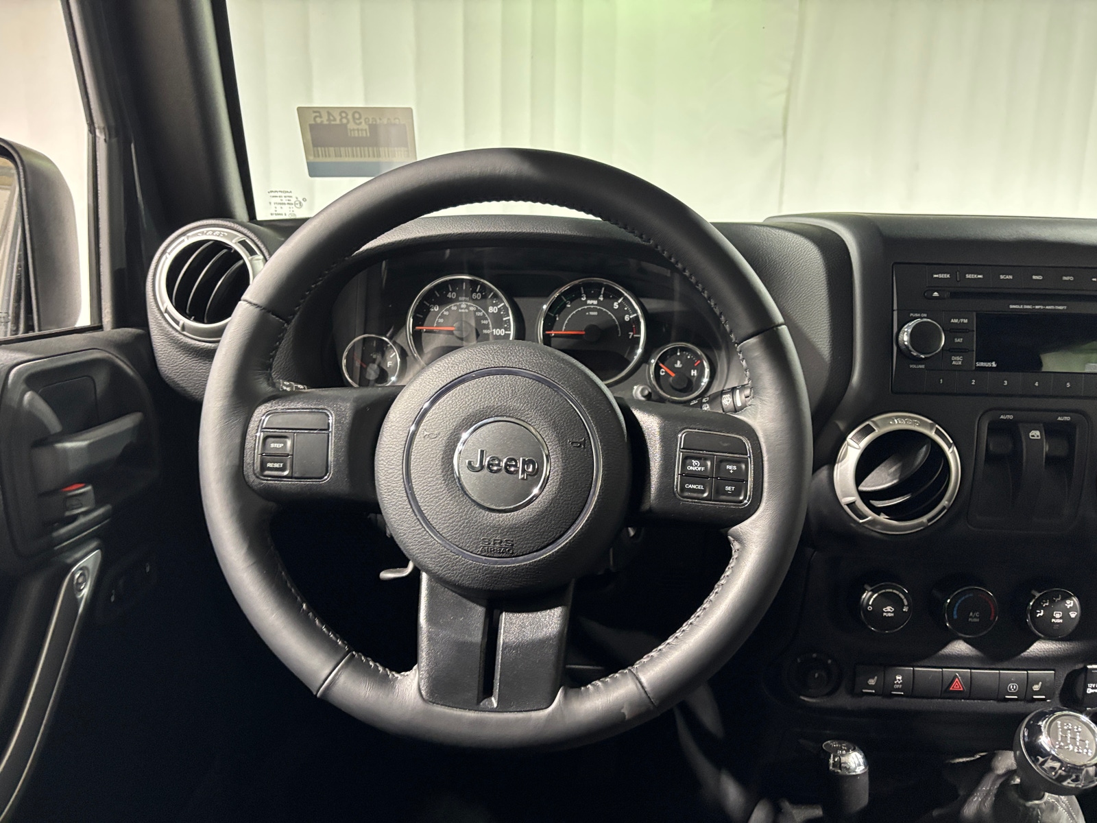 Thumbnail: 2017 Jeep Wrangler - 5