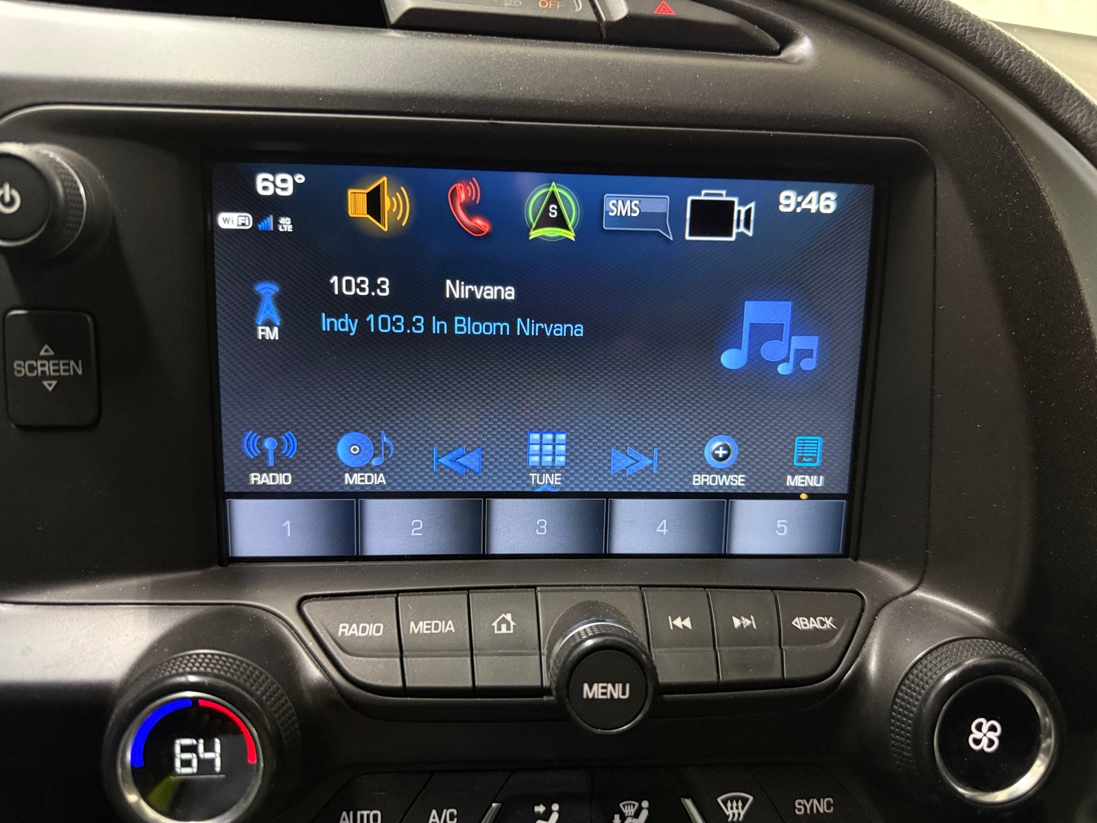 Thumbnail: 2018 Chevrolet Corvette - 3