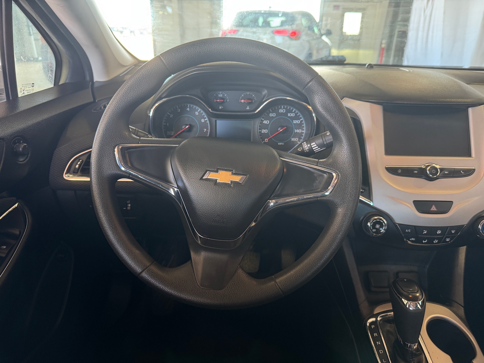 Thumbnail: 2018 Chevrolet Cruze - 5