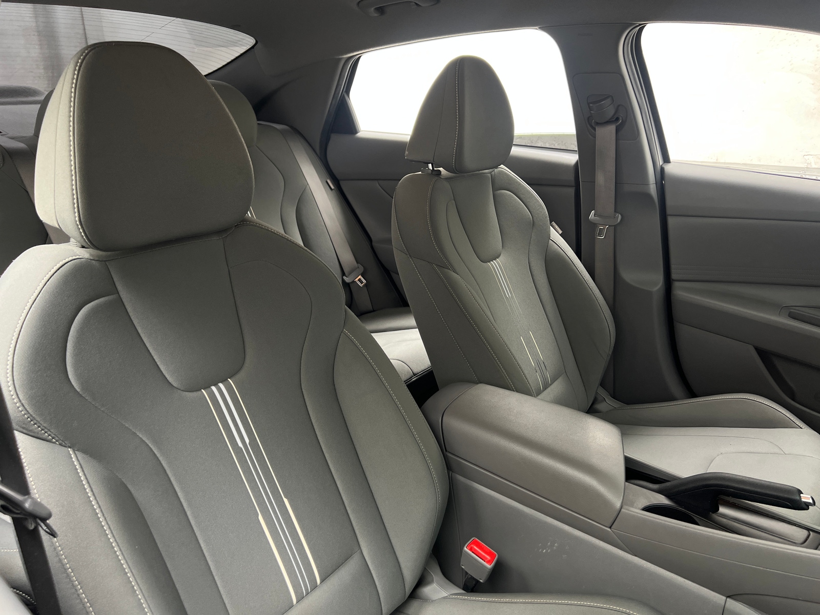 Thumbnail: 2024 Hyundai Elantra - 2